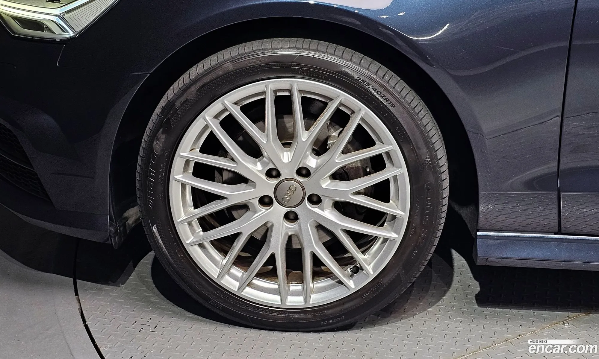 Audi New A6 35 Tdi Premium C7 - фотография 12750759