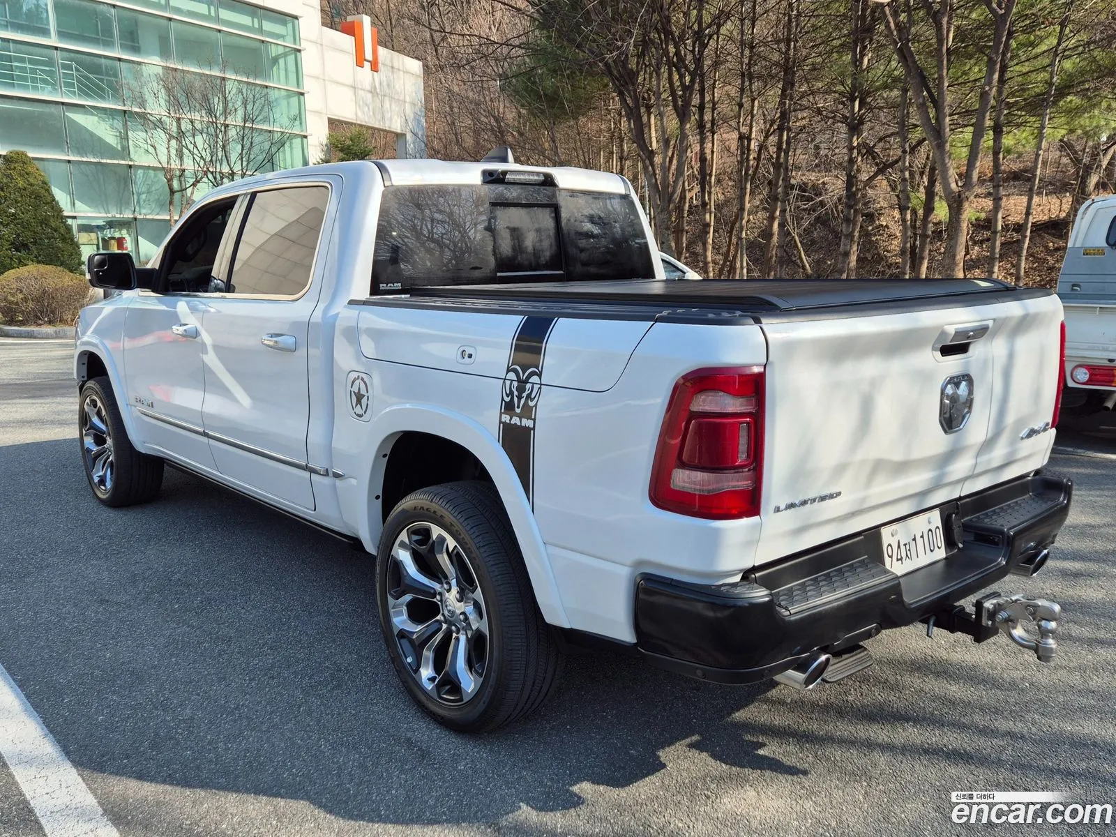 Dodge Ram Pickup 57 - фотография 3539886