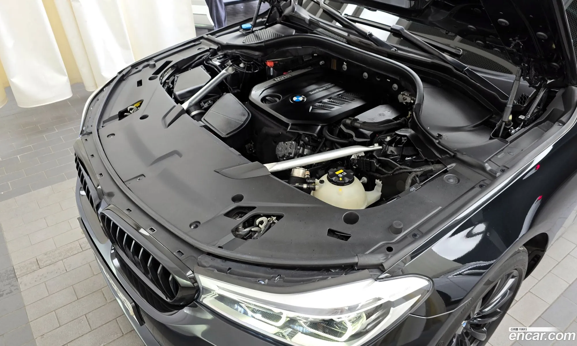 BMW 6 Series Gt G32 620D xDrive Luxury - фотография 7116