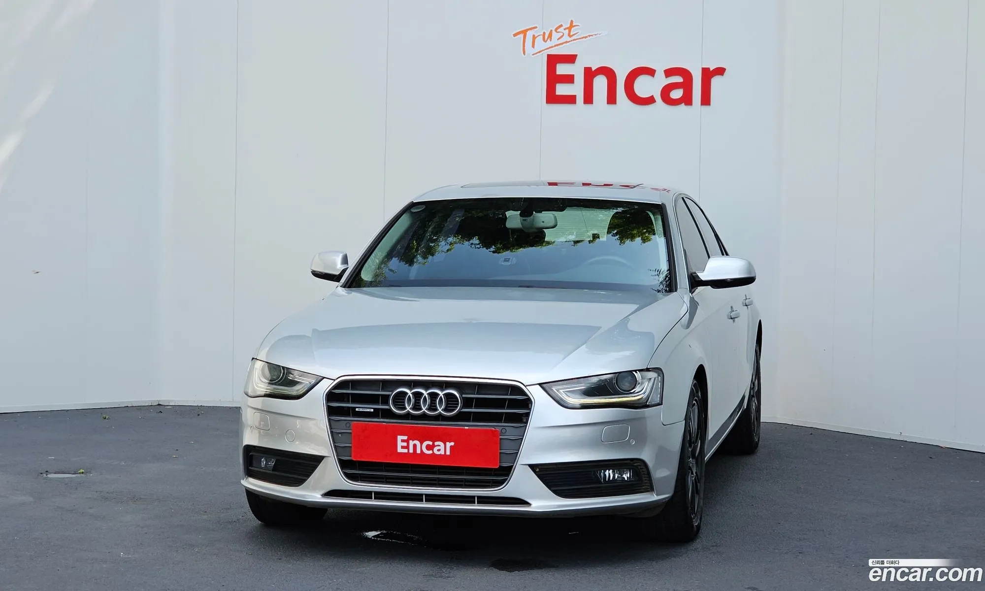 Audi New A4 20 Tfsi Quattro B8 - фотография 12750733