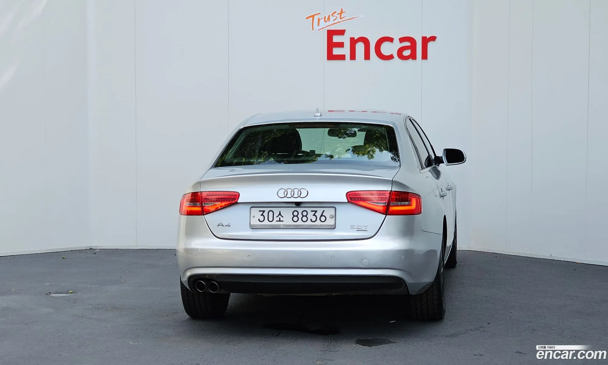 Audi New A4 20 Tfsi Quattro B8 - фотография 12750734