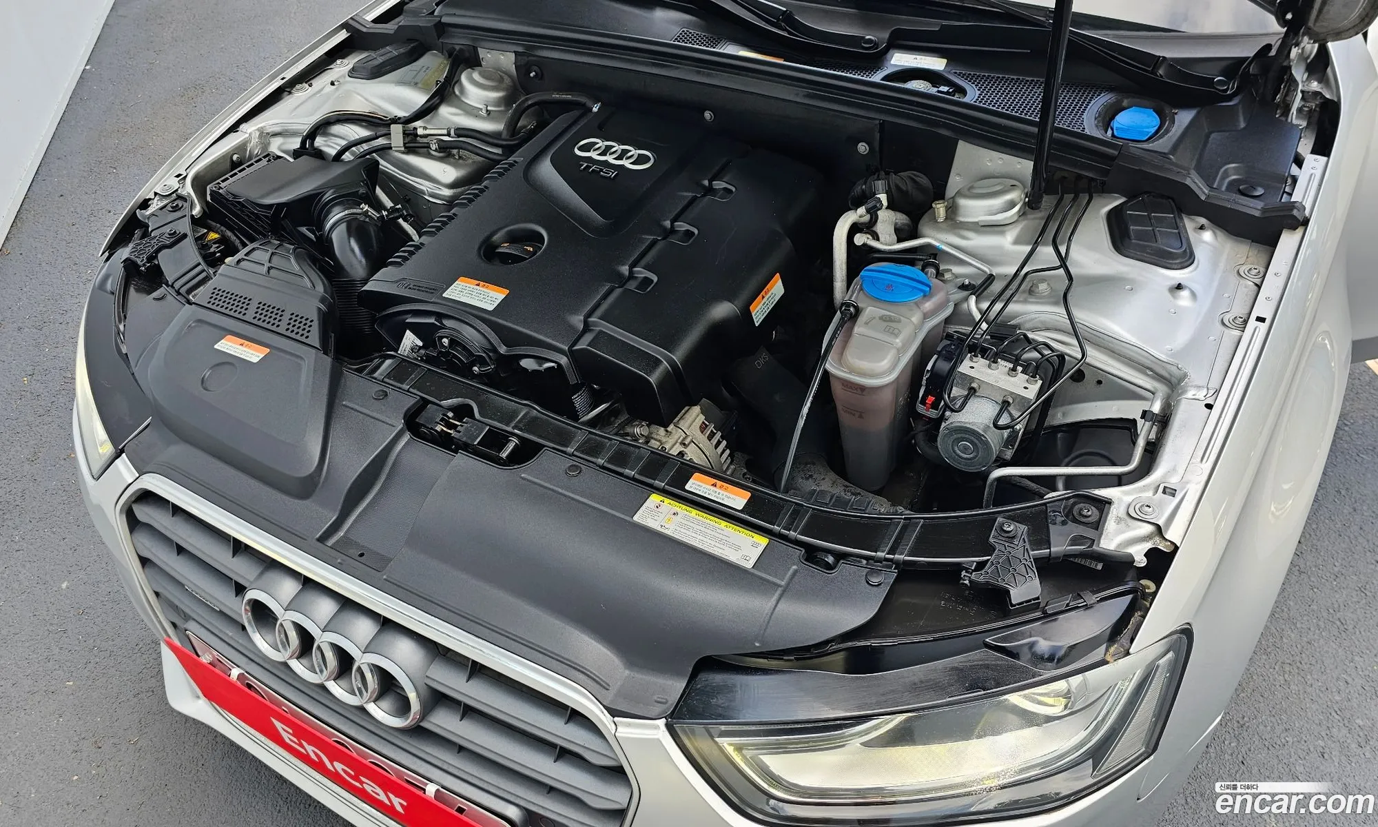 Audi New A4 20 Tfsi Quattro B8 - фотография 12750736