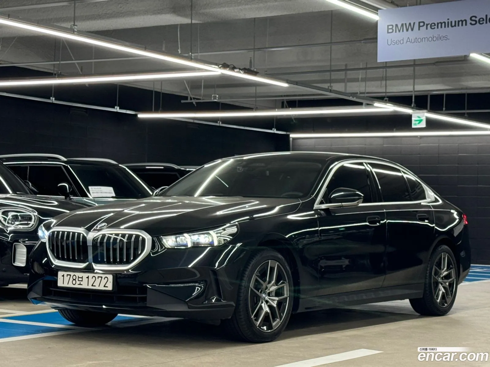 BMW 5 Series G60 530I xDrive - фотография 14085029