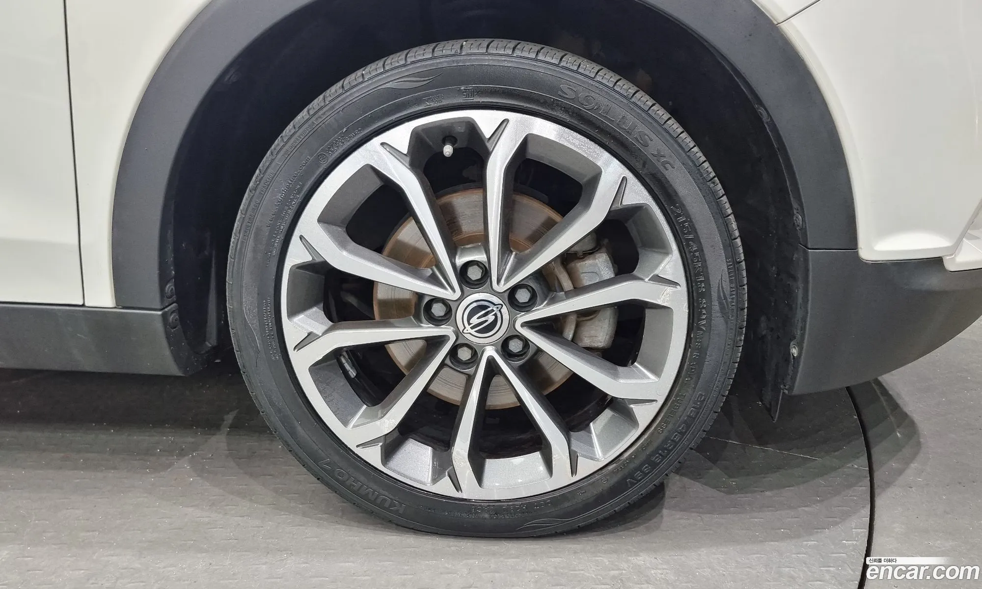 Kg Mobility Ssangyong Tivoli Vx 2Wd - фотография 6077029