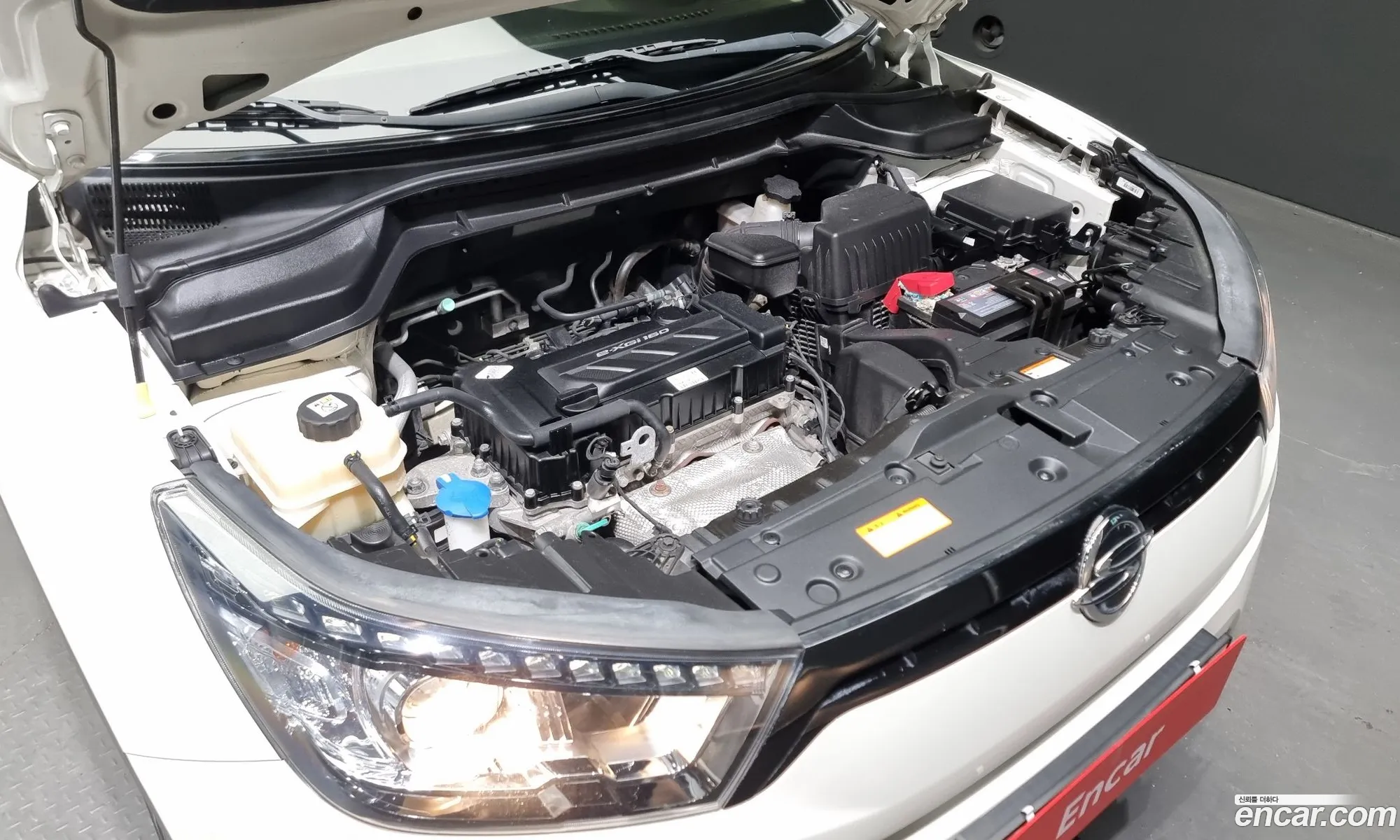 Kg Mobility Ssangyong Tivoli Vx 2Wd - фотография 6077030