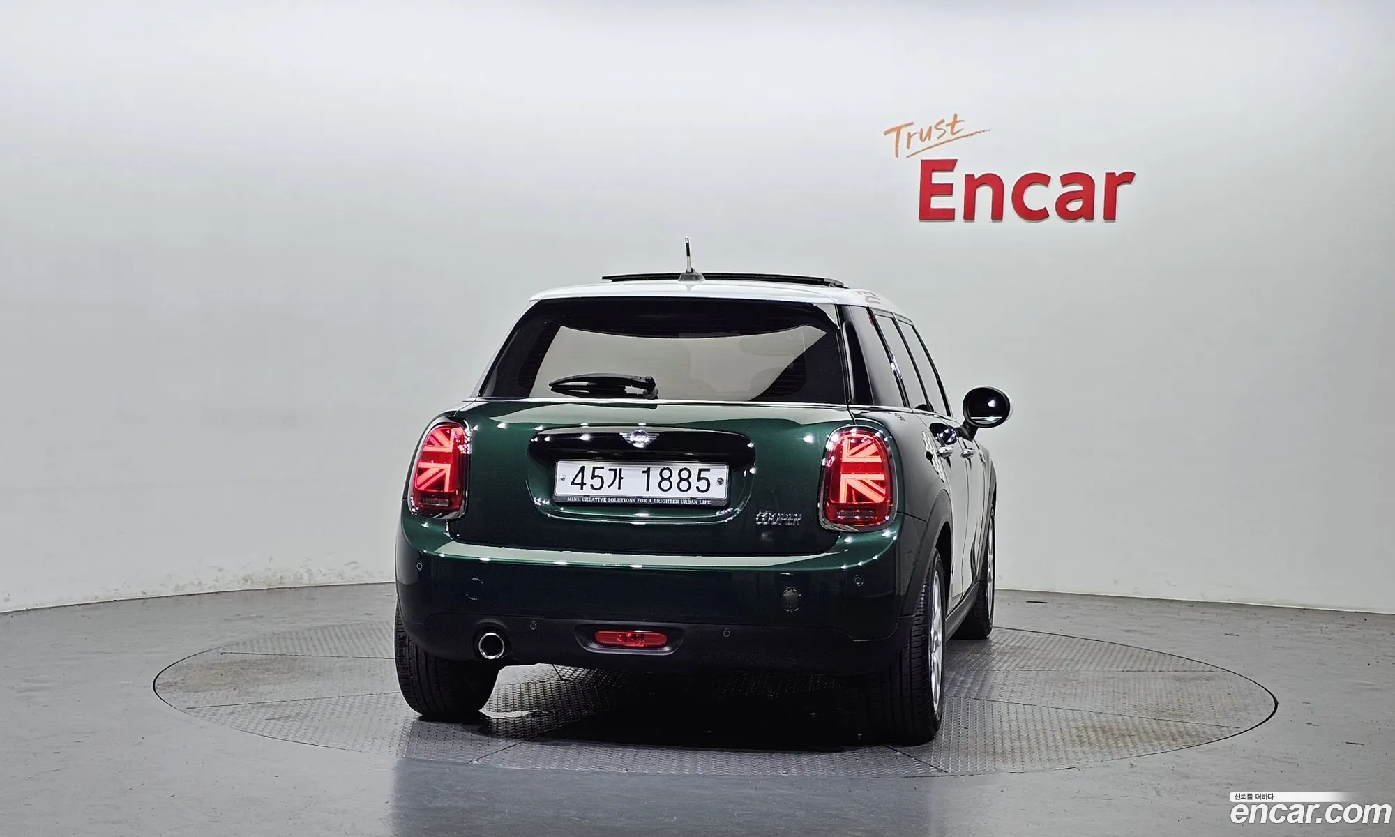 Mini Cooper 5-Door High 3Rd Generation - фотография 9186258