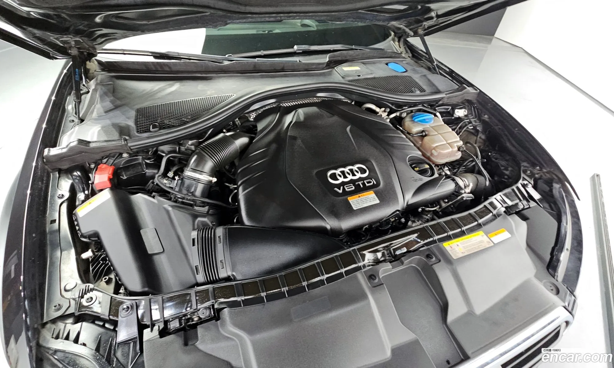 Audi New A6 30 Tdi Quattro Dynamic C7 - фотография 1568252