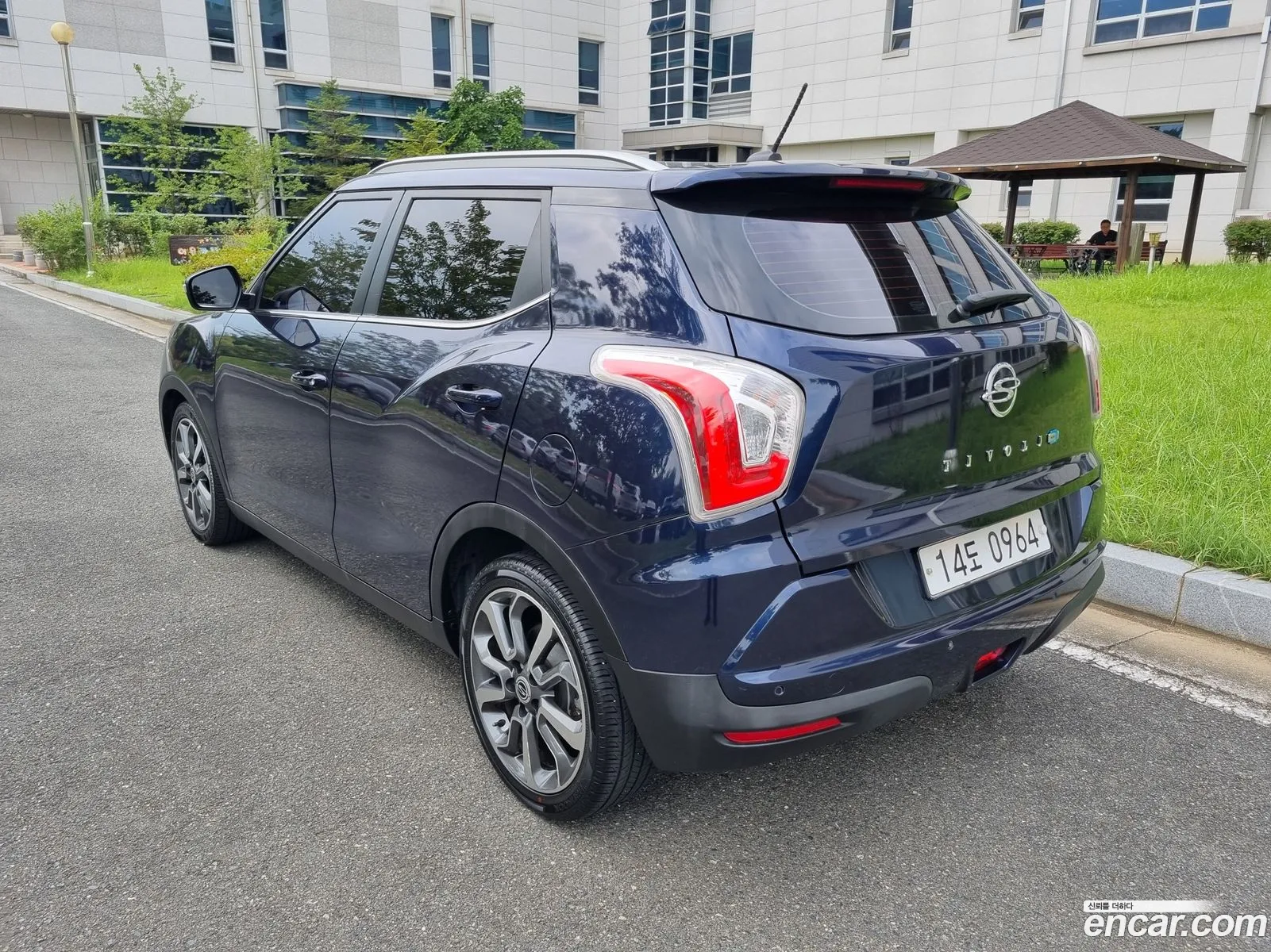 Kg Mobility Ssangyong Tivoli Diesel Lx 2Wd - фотография 6409829