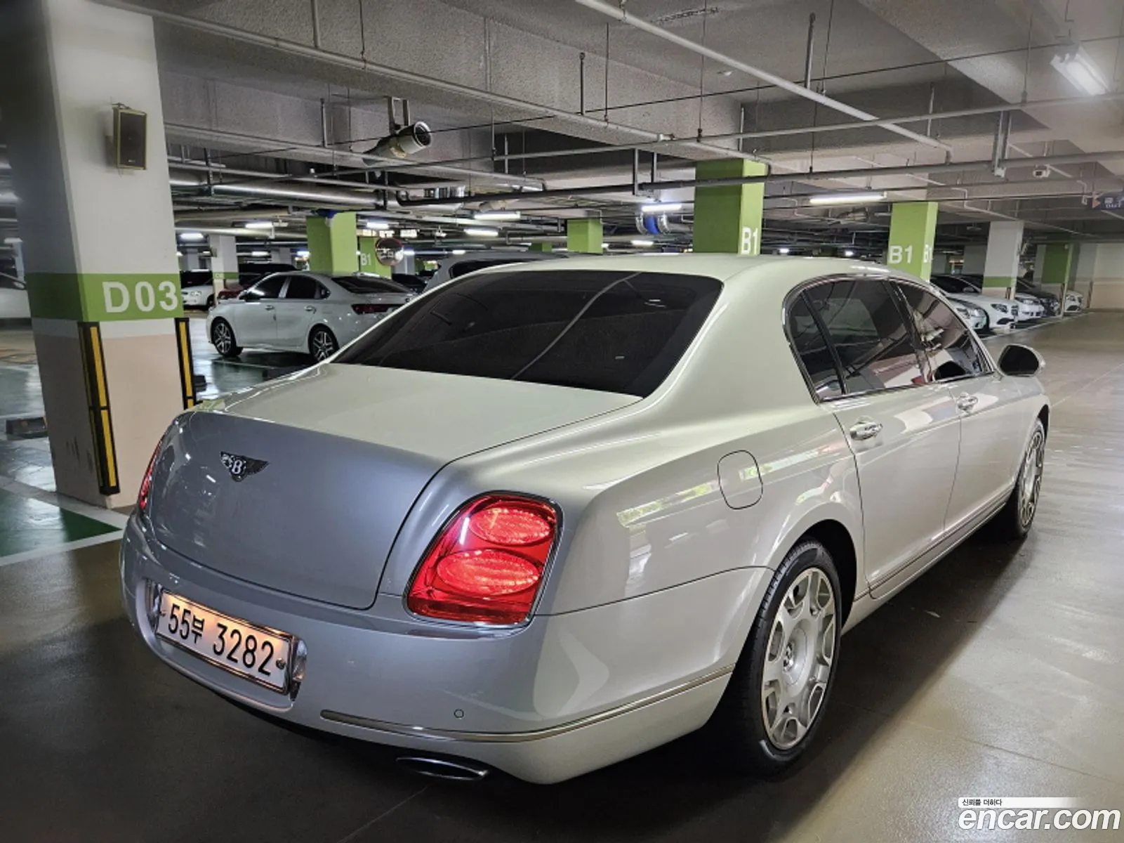 Bentley Flying Spur 1St Generation 60 - фотография 4509987