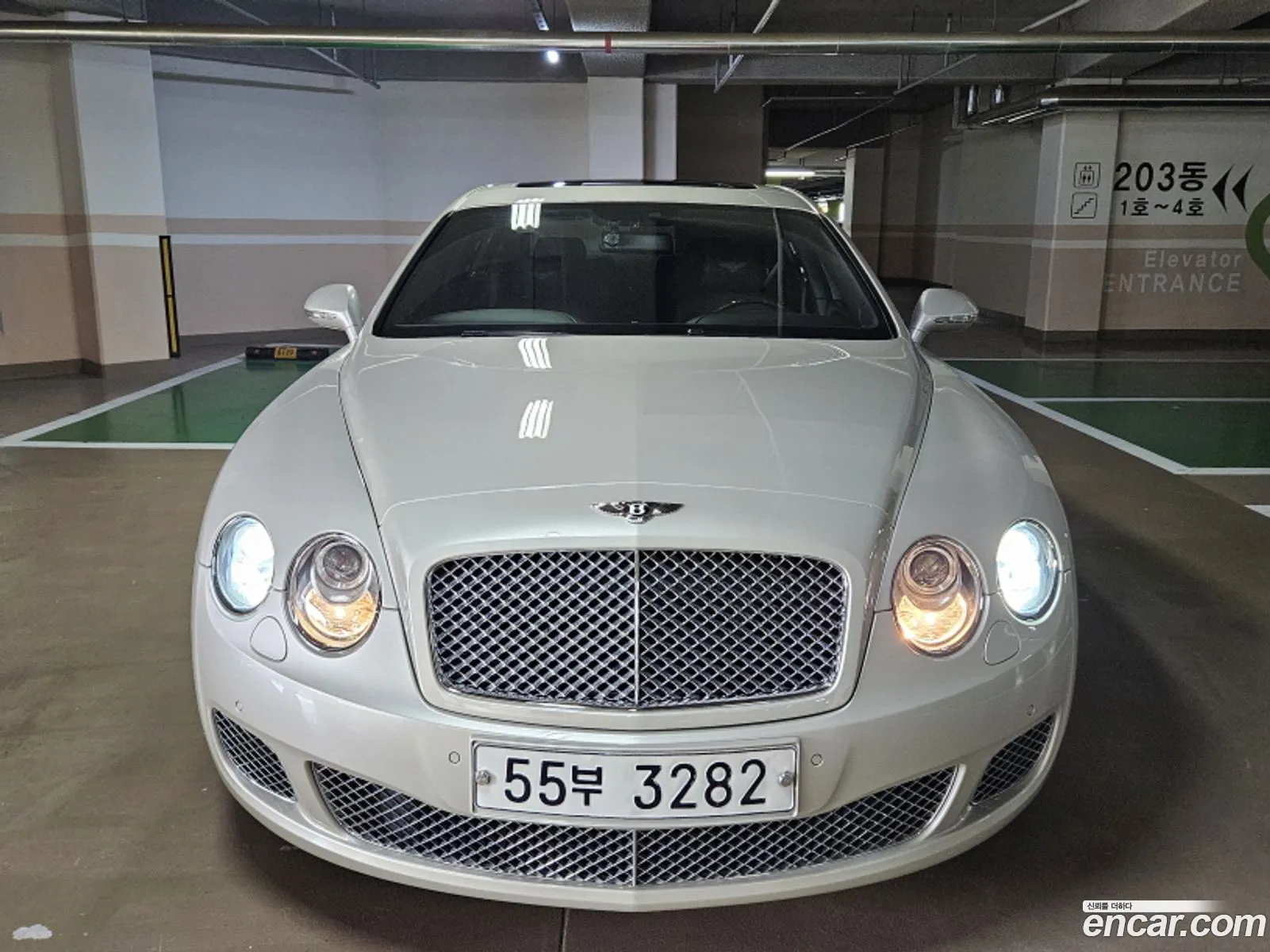Bentley Flying Spur 1St Generation 60 - фотография 4509988