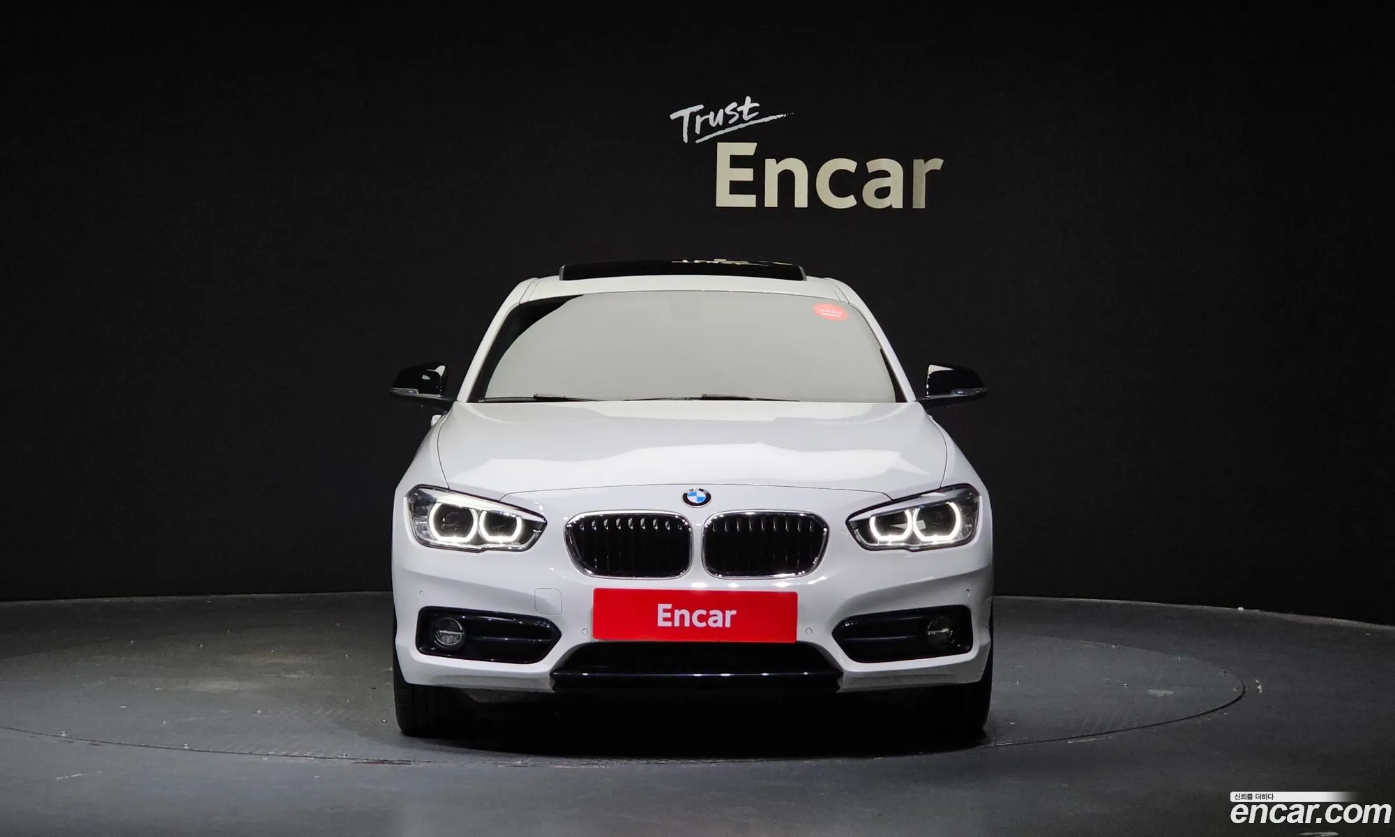 BMW 1 Series F20 118D Sports 5-Door - фотография 4756939