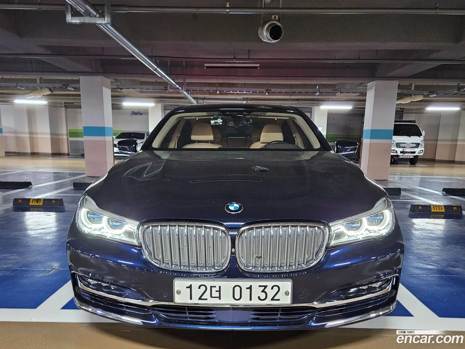 BMW 7 Series G11 750Li xDrive Prestige - фотография 4640759