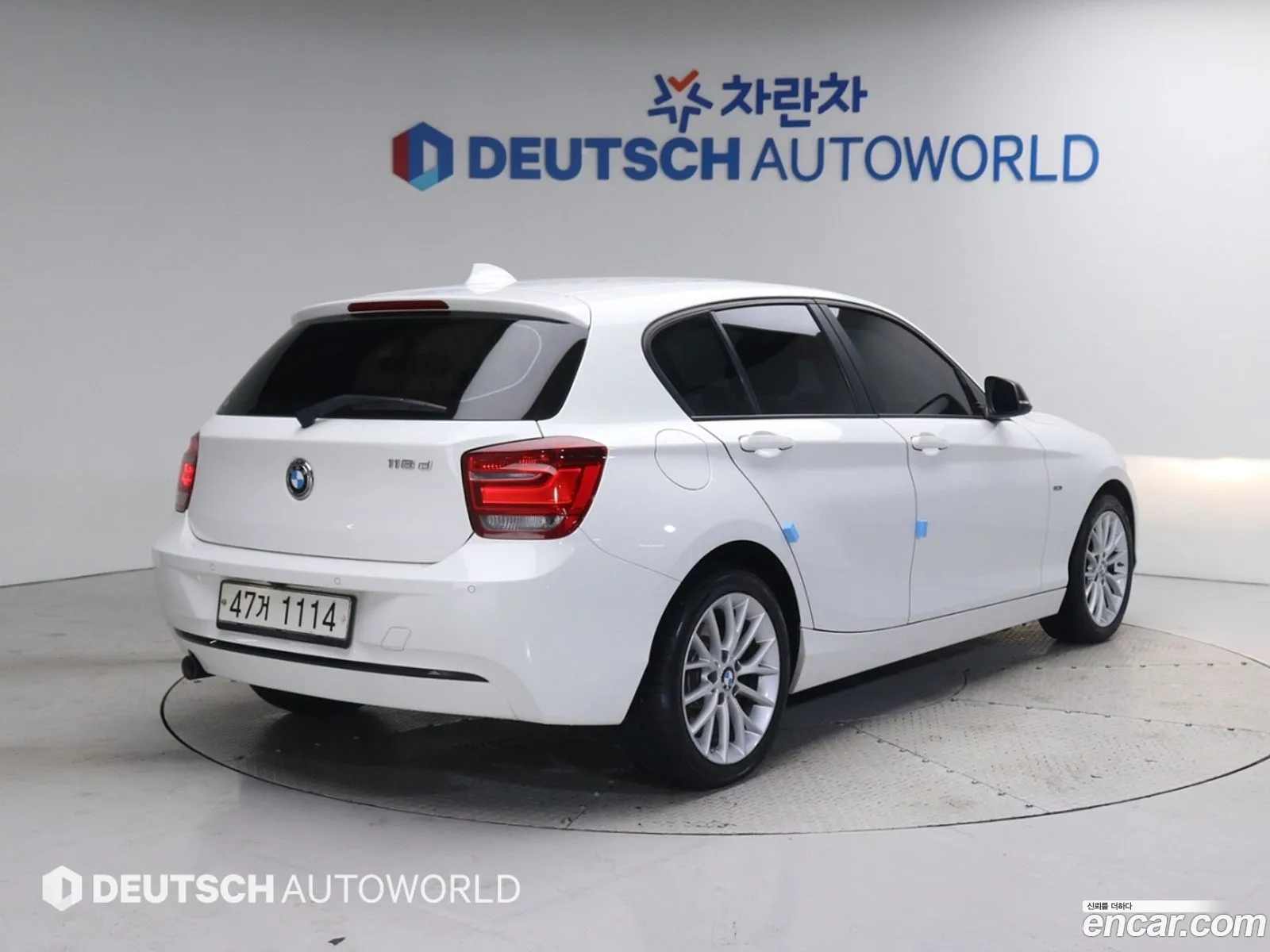 BMW 1 Series F20 118D Sports 5-Door - фотография 7075