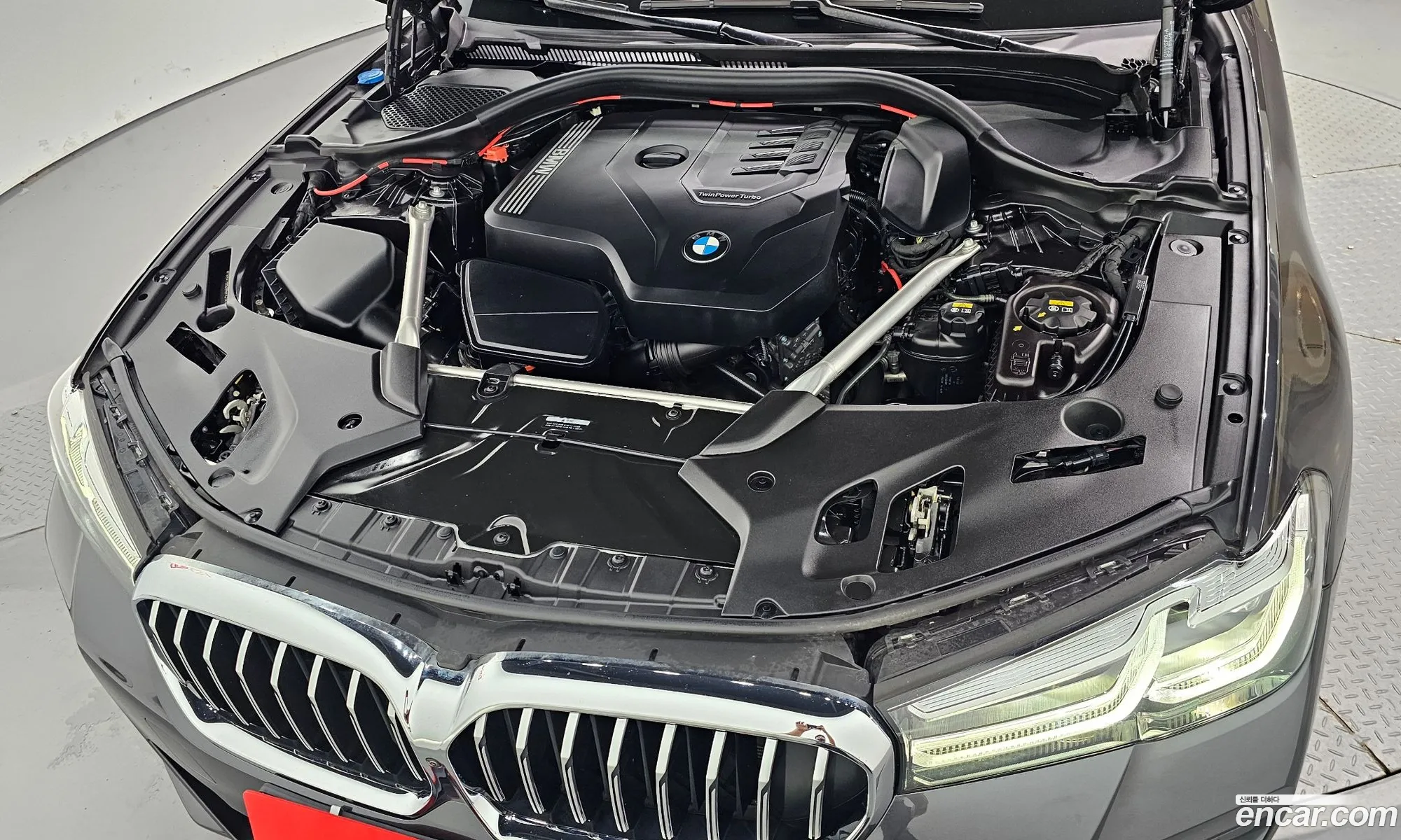 BMW 5 Series G30 520I M Sports - фотография 4726806