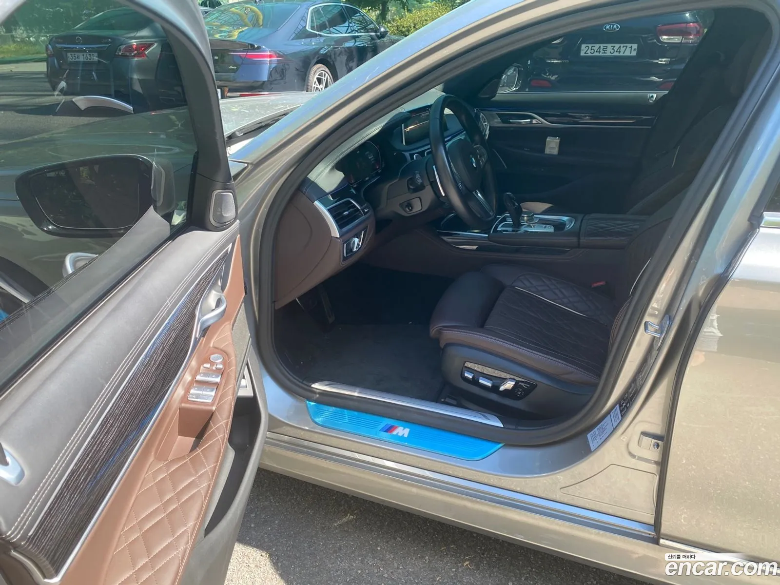 BMW 7 Series G11 740Li xDrive M Sports - фотография 4640819