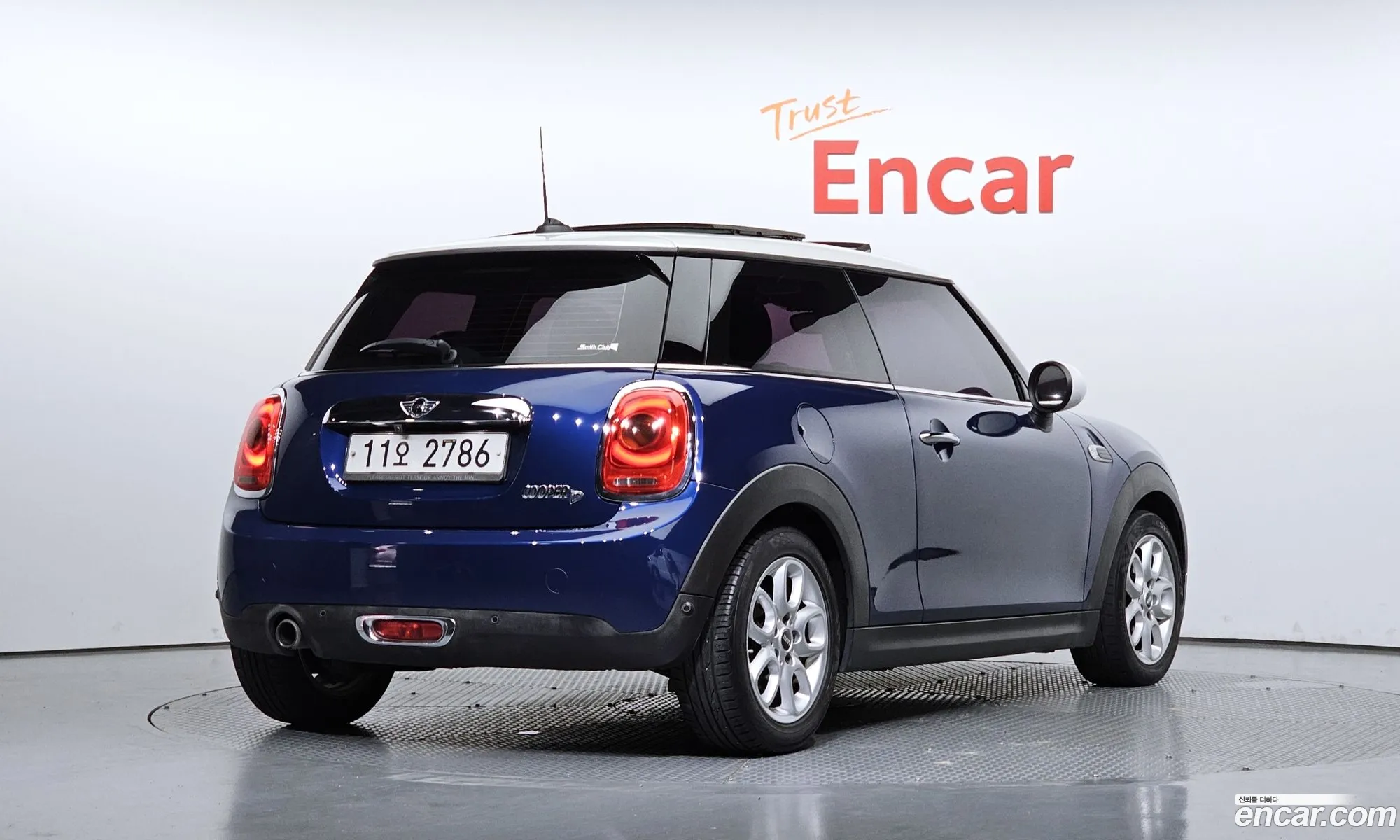 Mini Cooper D High 3Rd Generation - фотография 9236826