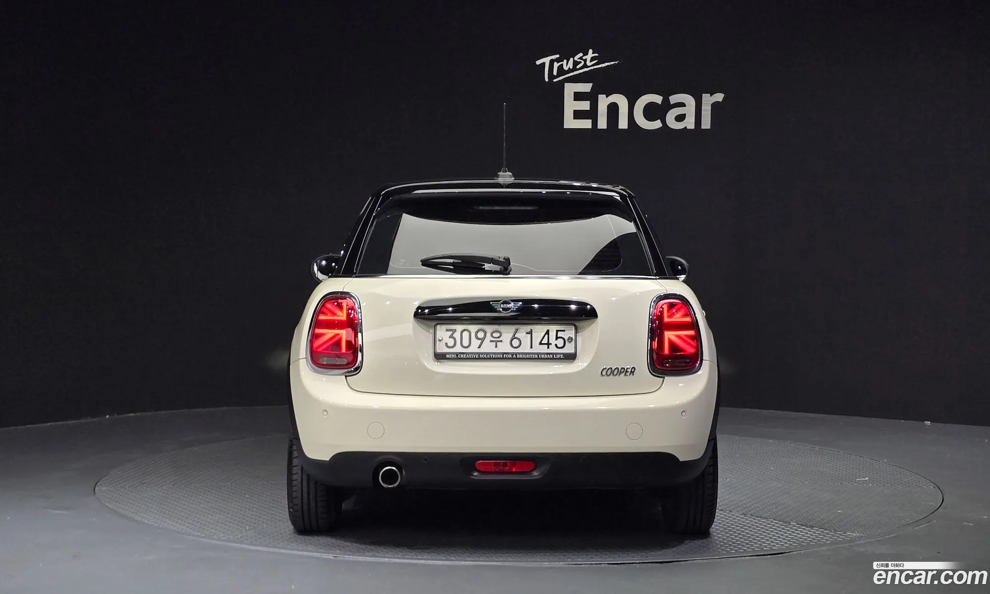 Mini Cooper 5-Door Basic Model 3Rd Generation - фотография 9210069