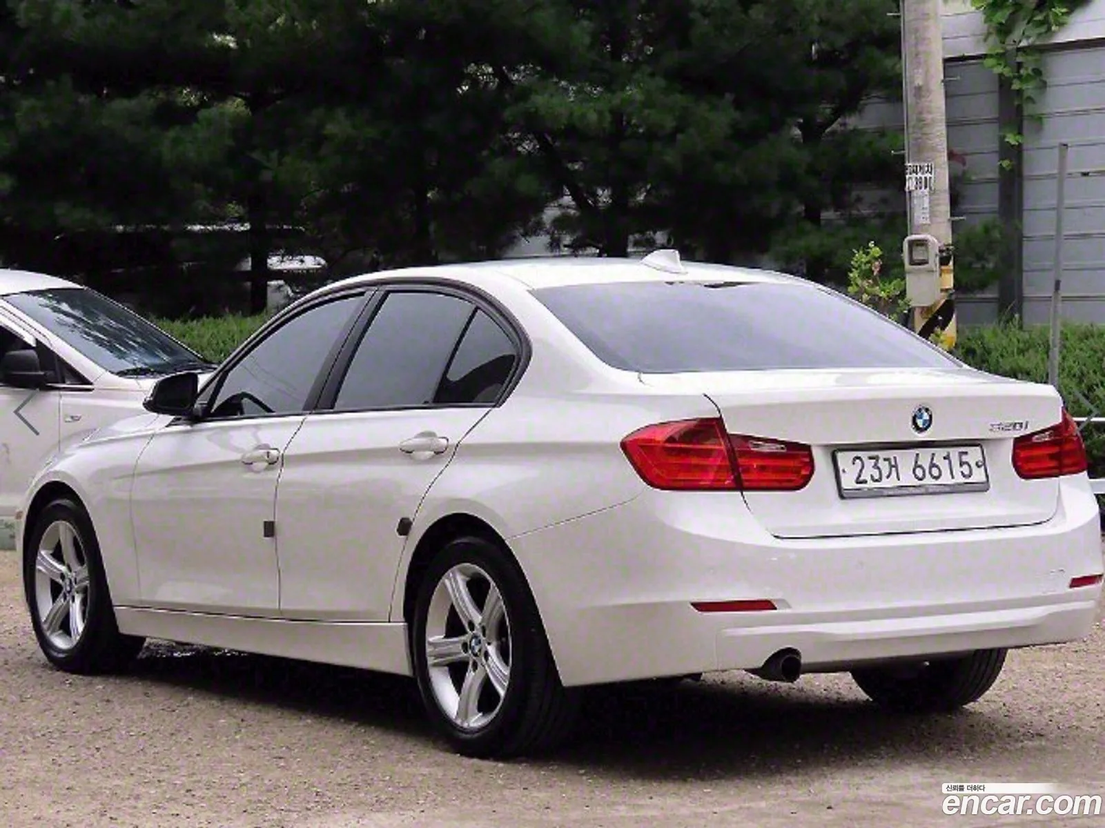 BMW 3 Series F30 320I - фотография 4901221