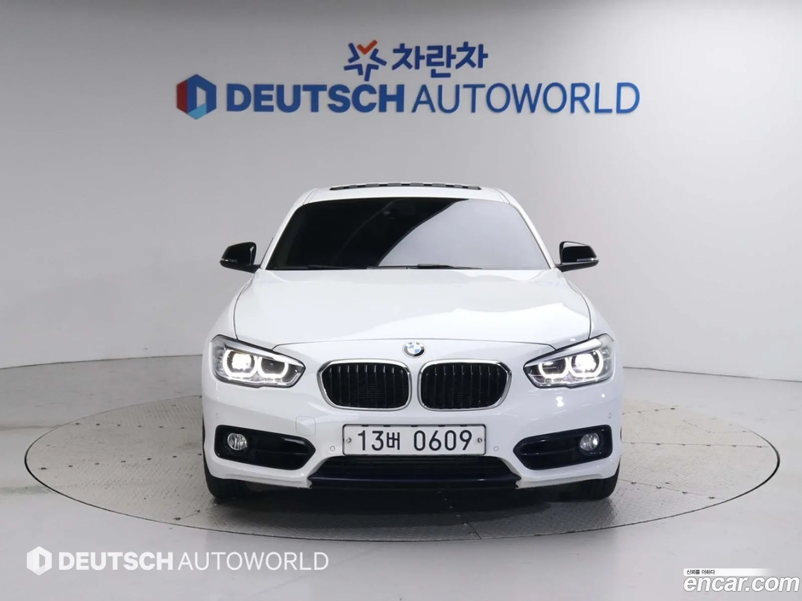 BMW 1 Series F20 118D Sports 5-Door - фотография 4896722