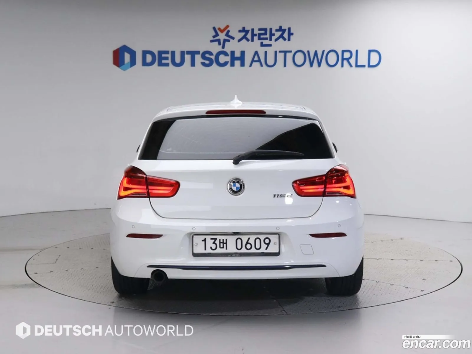 BMW 1 Series F20 118D Sports 5-Door - фотография 4896723