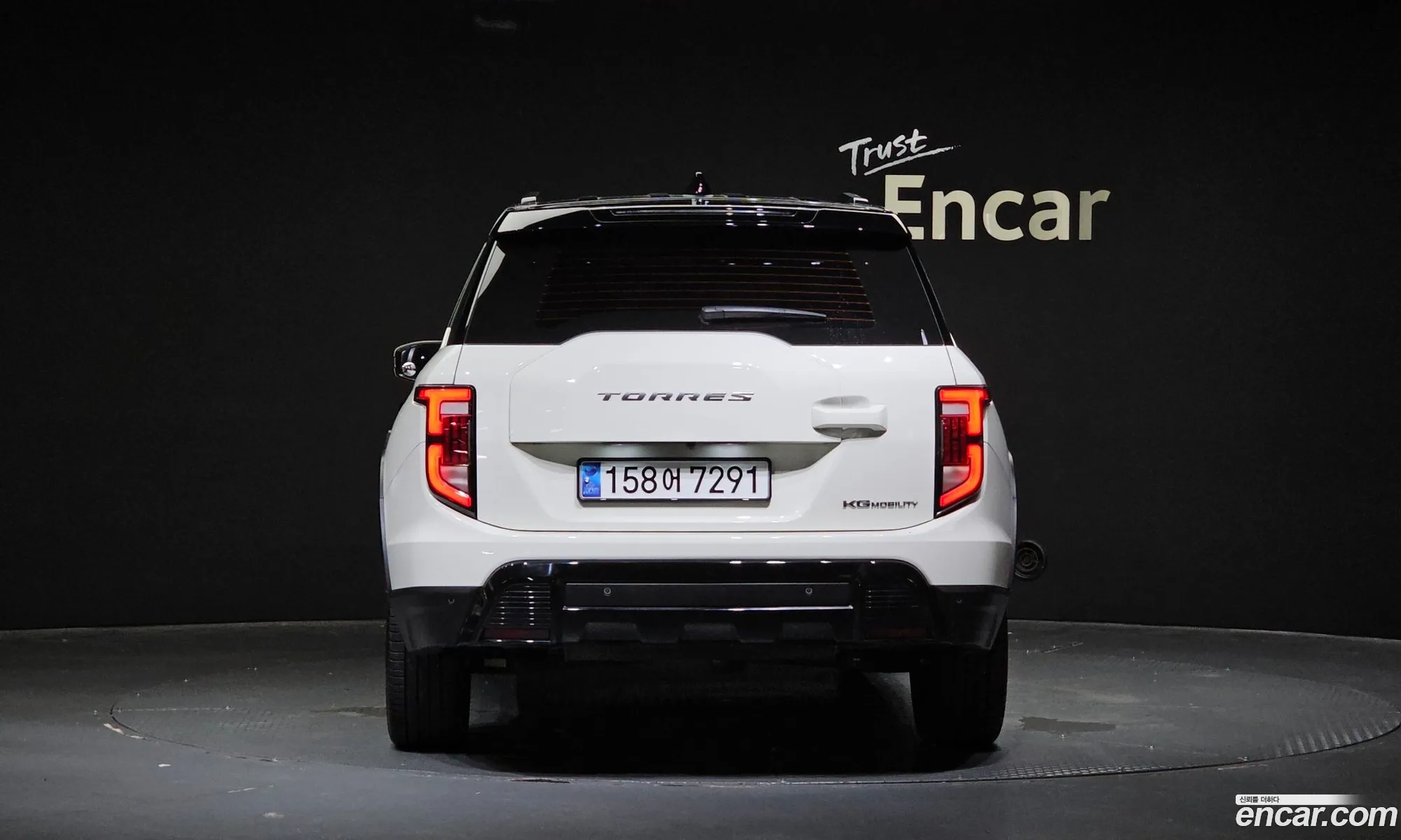 Kg Mobility Ssangyong Torres Gasoline 15 2Wd Black Edition - фотография 5666534