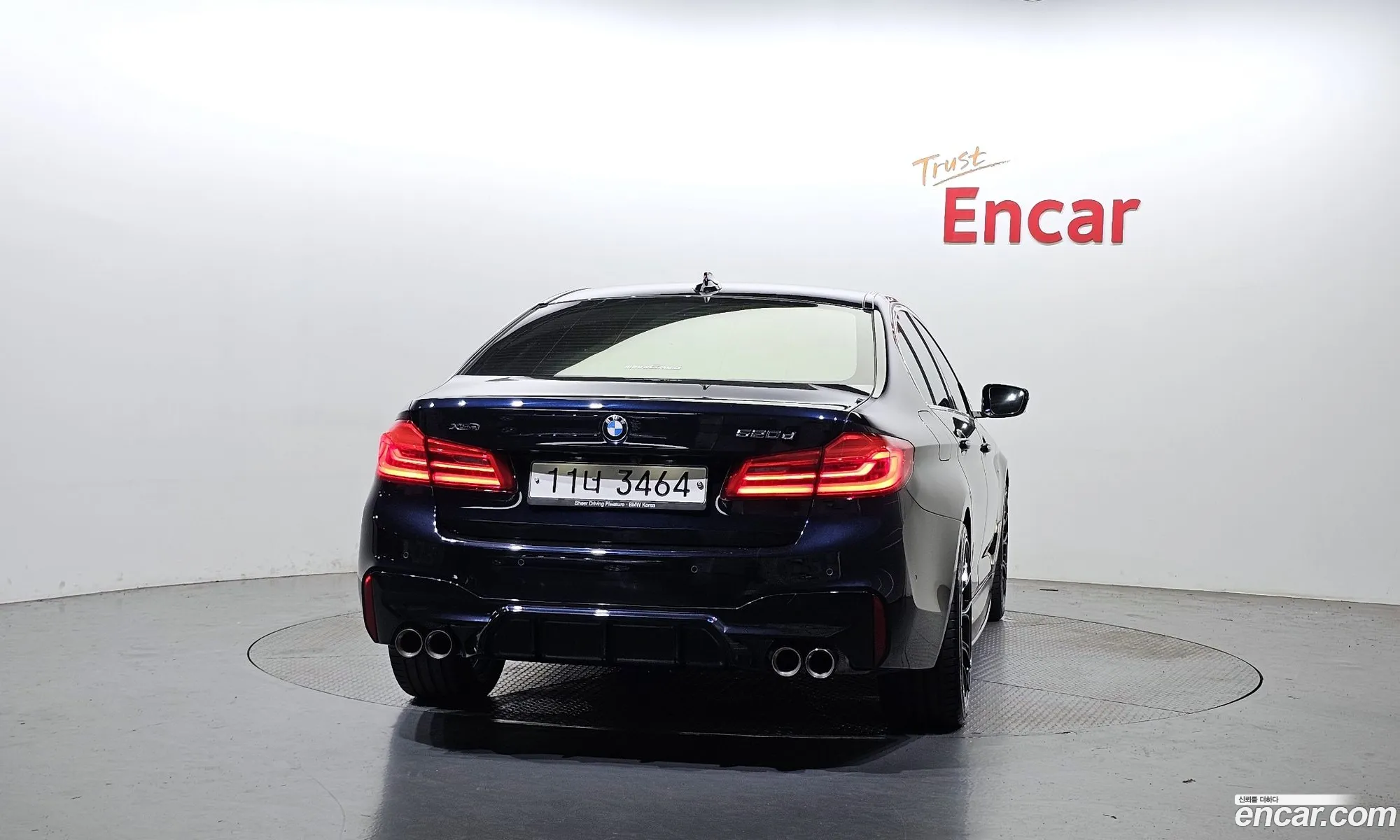 BMW 5 Series G30 520D xDrive M Sport Plus - фотография 4532258