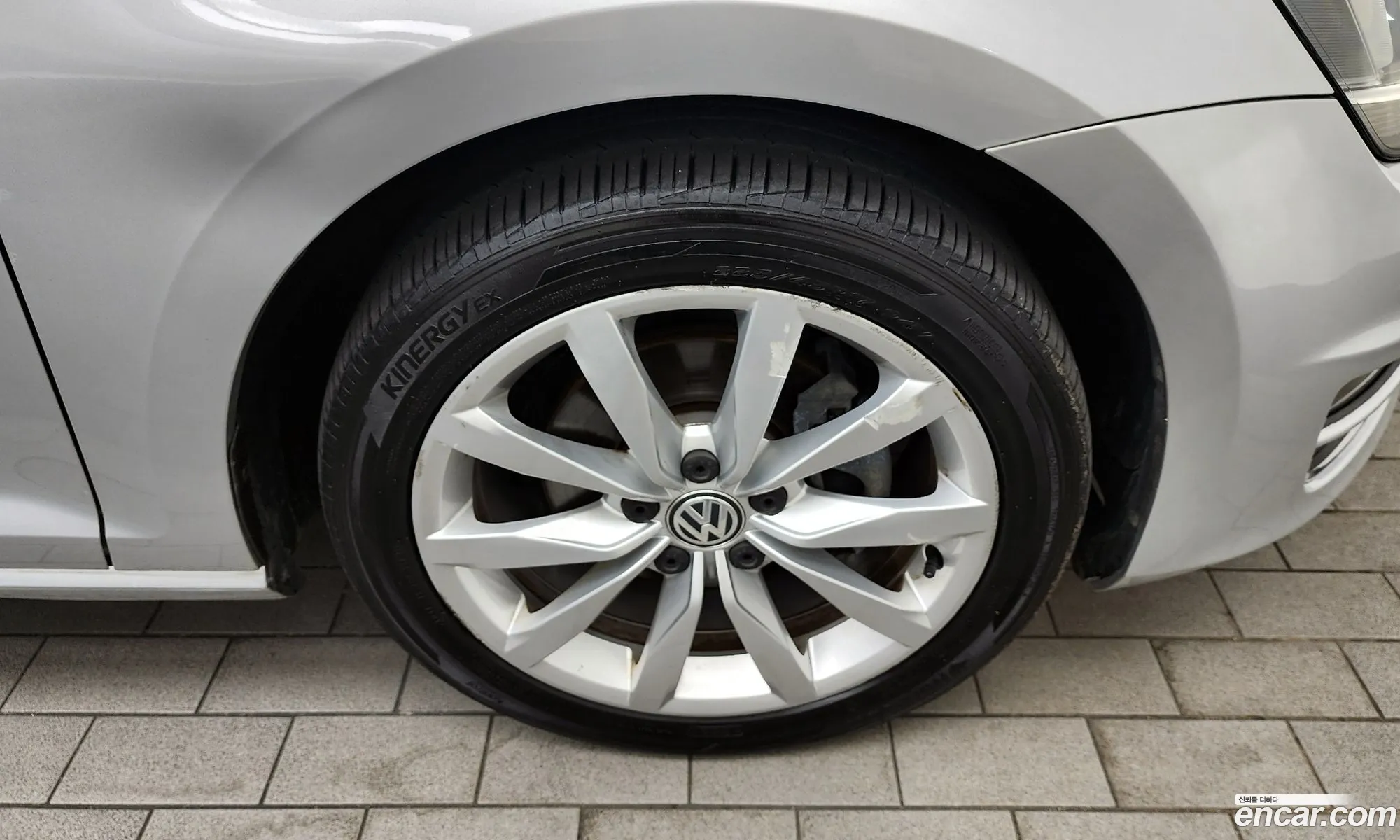 Volkswagen Golf 7Th Generation 20 Tdi - фотография 12903343
