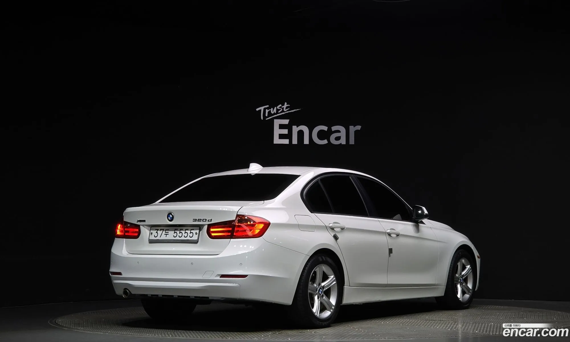 BMW 3 Series F30 320D xDrive - фотография 3448096