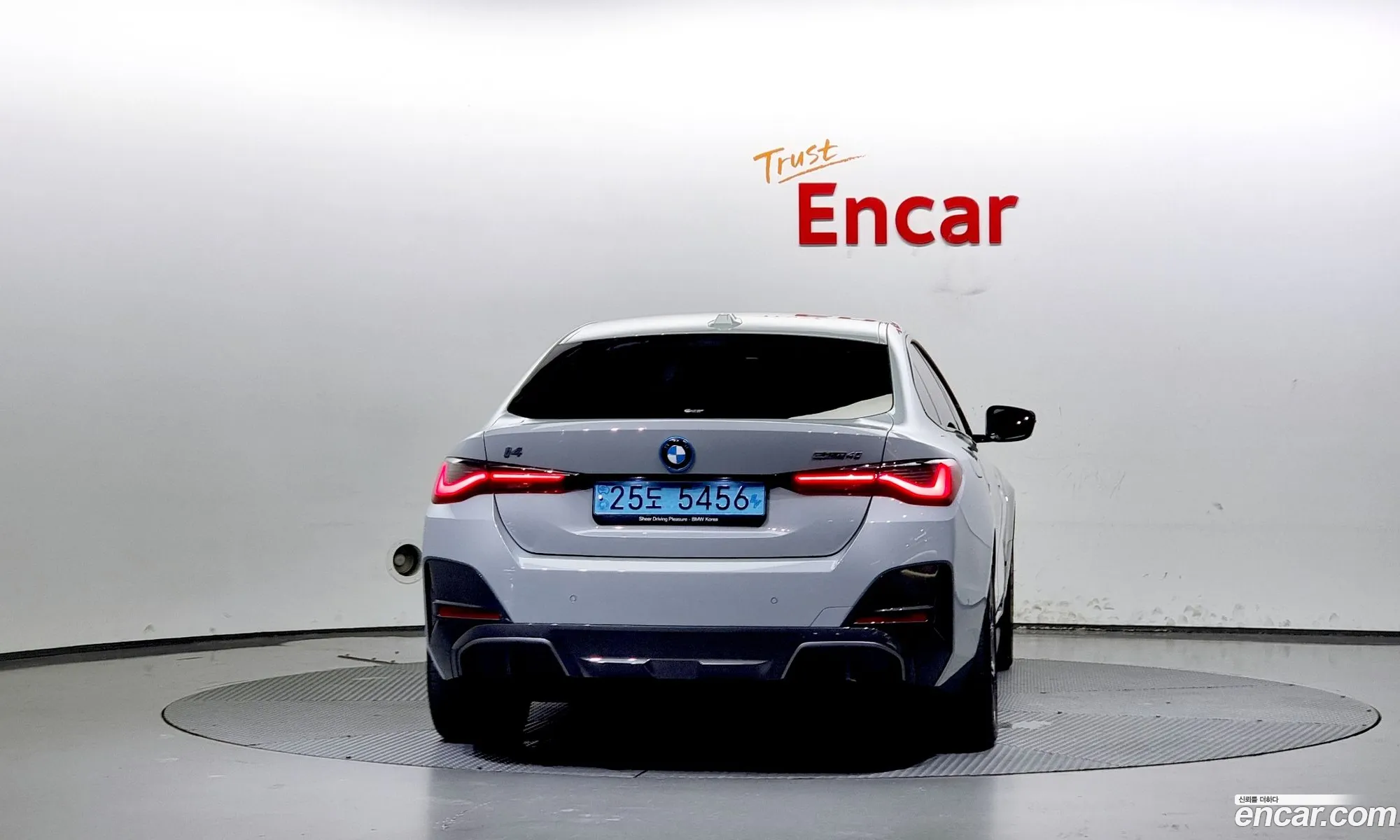 BMW I4 Edrive40 M Sport - фотография 3856538