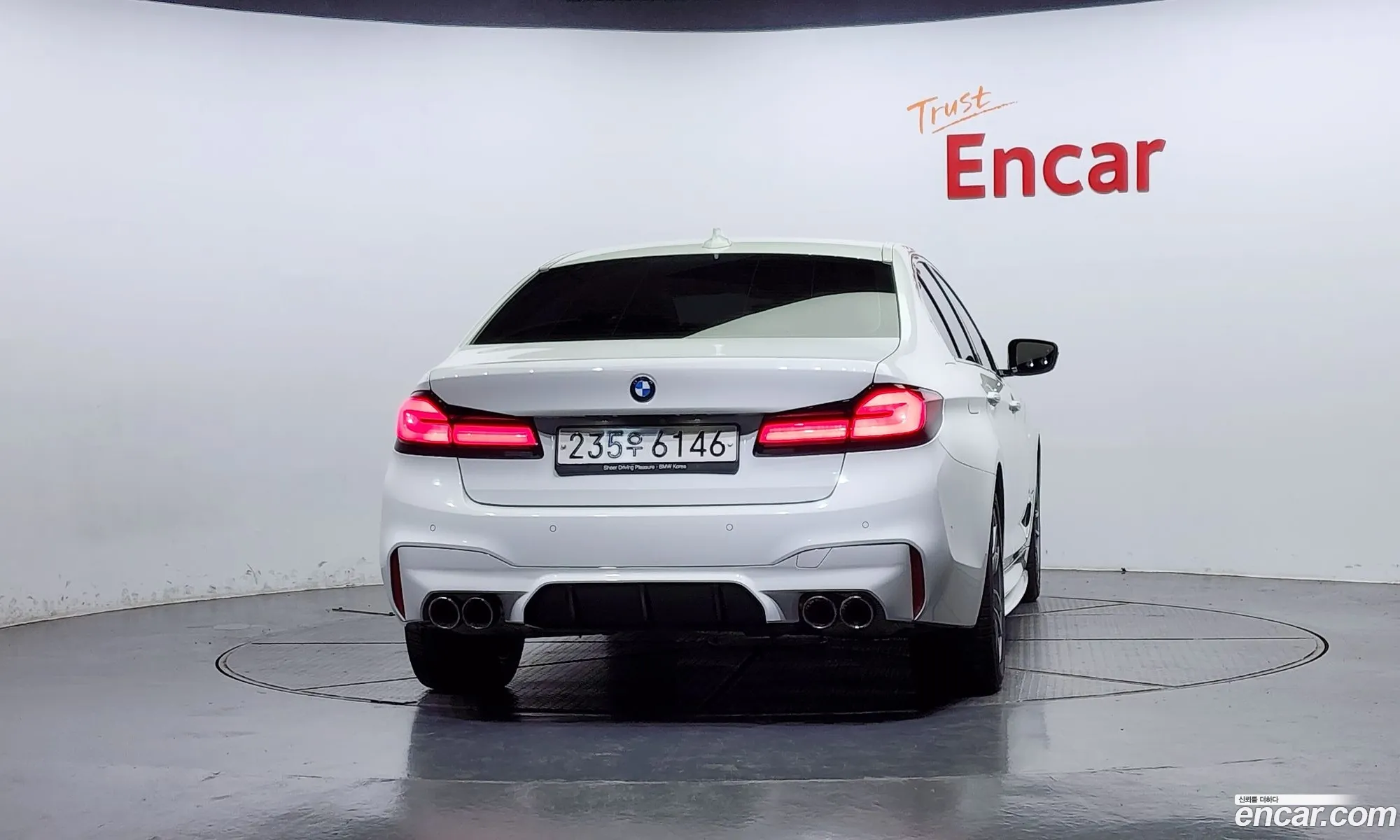 BMW 5 Series G30 530I xDrive M Sports - фотография 31607