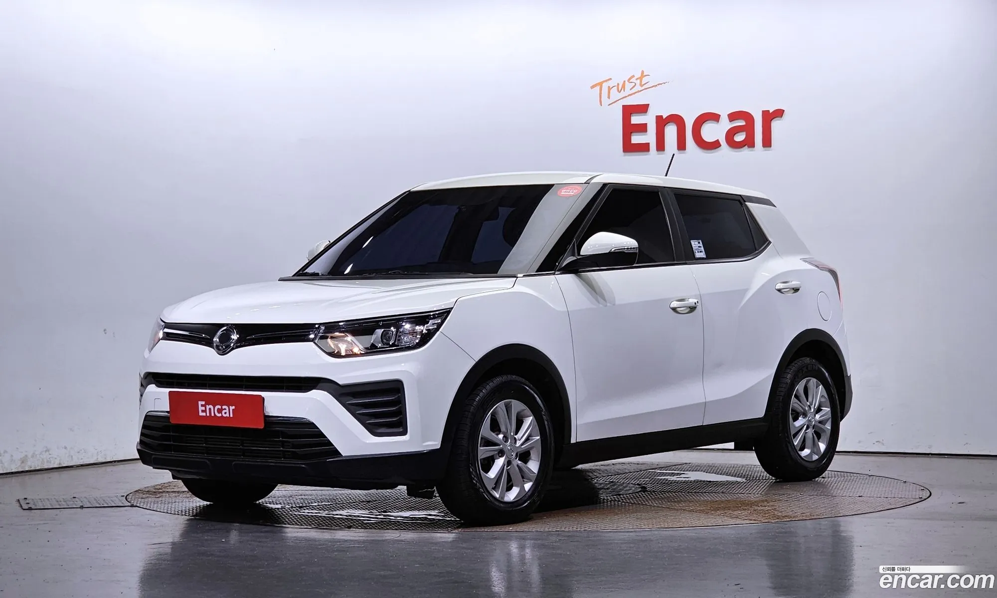 Kg Mobility Ssangyong Very New Tivoli Gasoline 15 2Wd V1 - фотография 6076638