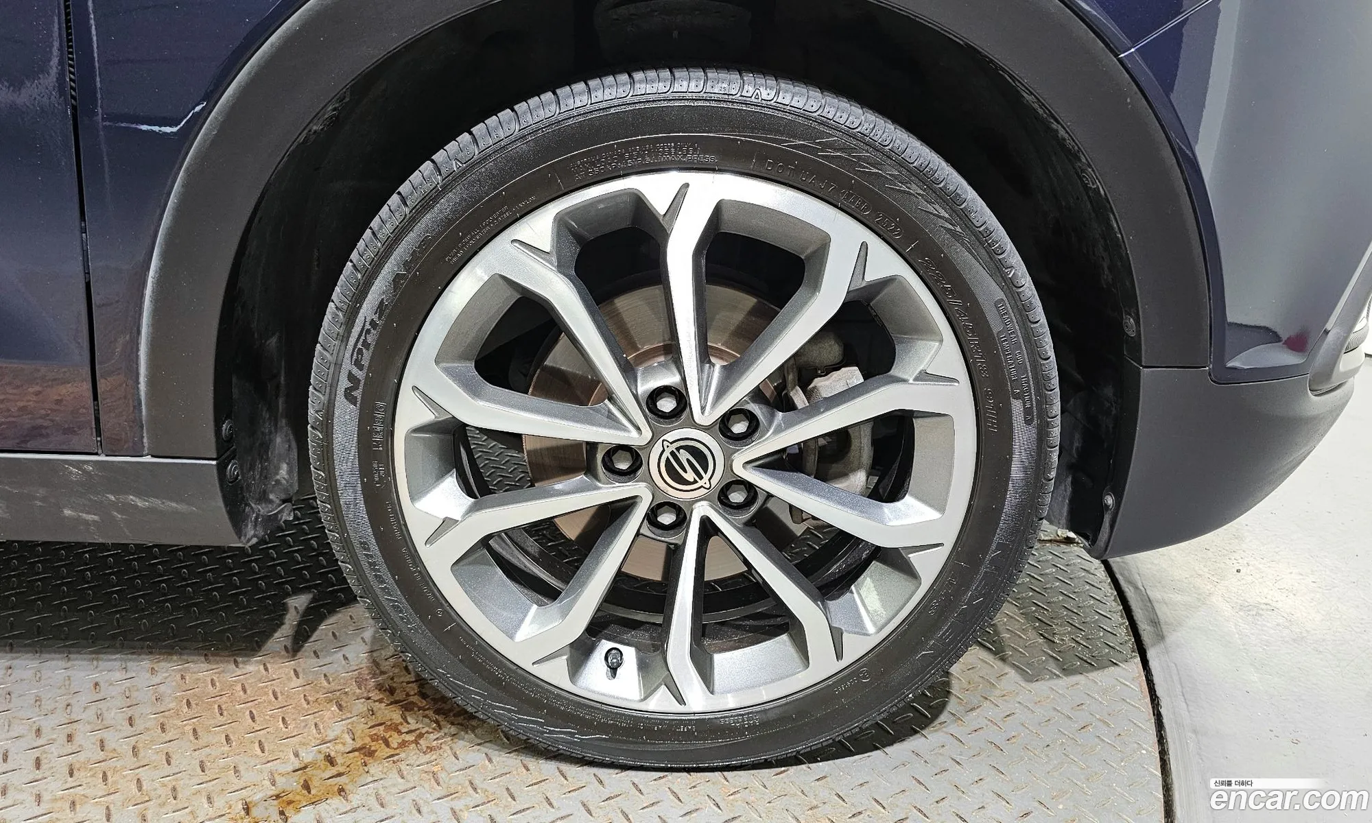 Kg Mobility Ssangyong Tivoli Air Diesel Rx 2Wd - фотография 6076980