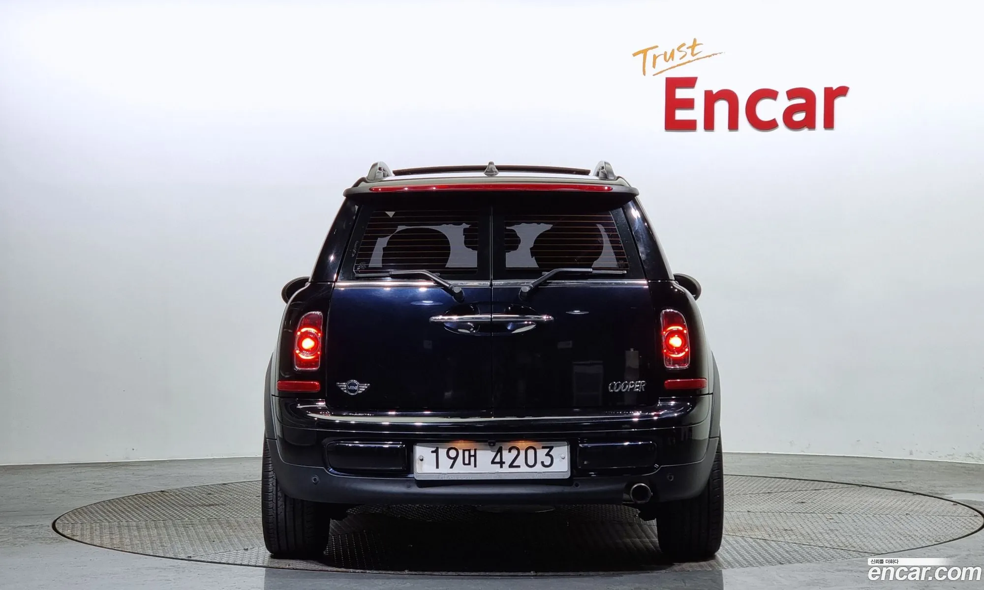 Mini Cooper Clubman Hampton - фотография 9233327