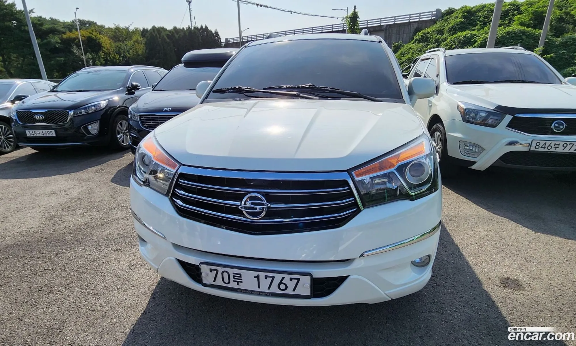 Kg Mobility Ssangyong Korando Turismo 4Wd Gt 11-Seater - фотография 6076650