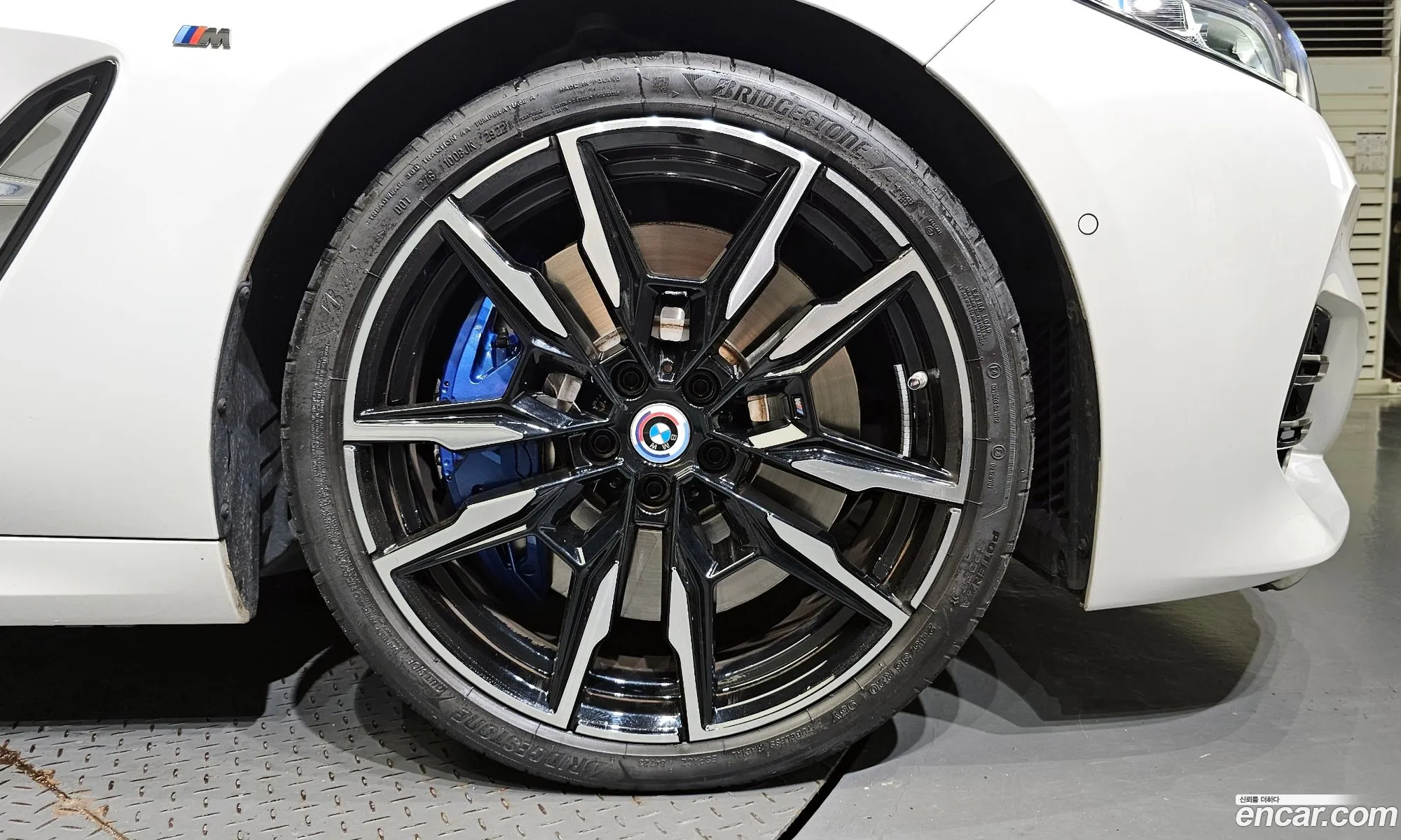 BMW 8 Series G15 M850I ​​xDrive Gran Coupe - фотография 4358501