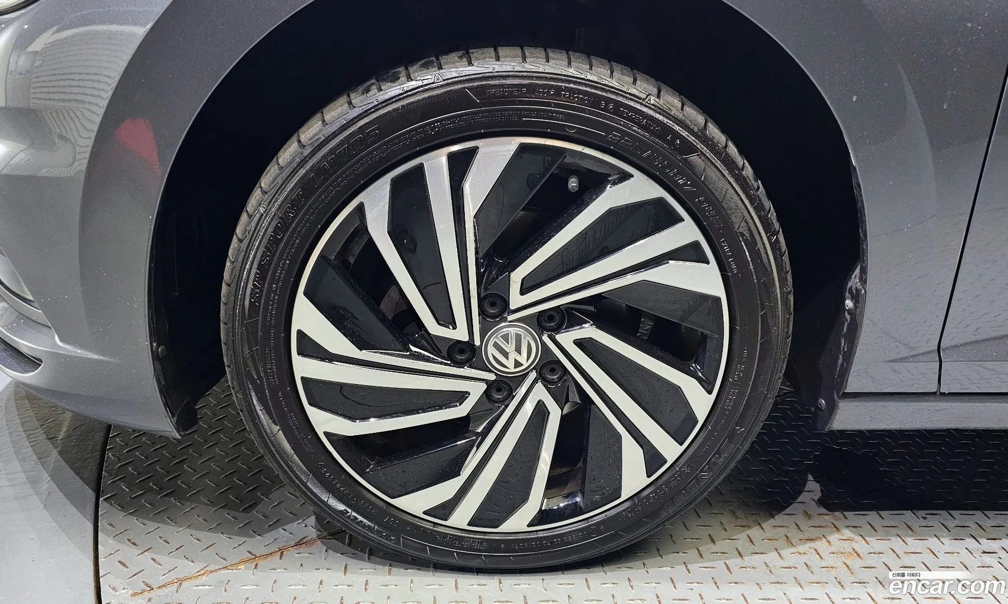 Volkswagen Jetta 7Th Generation 14 Tsi Prestige - фотография 12903319