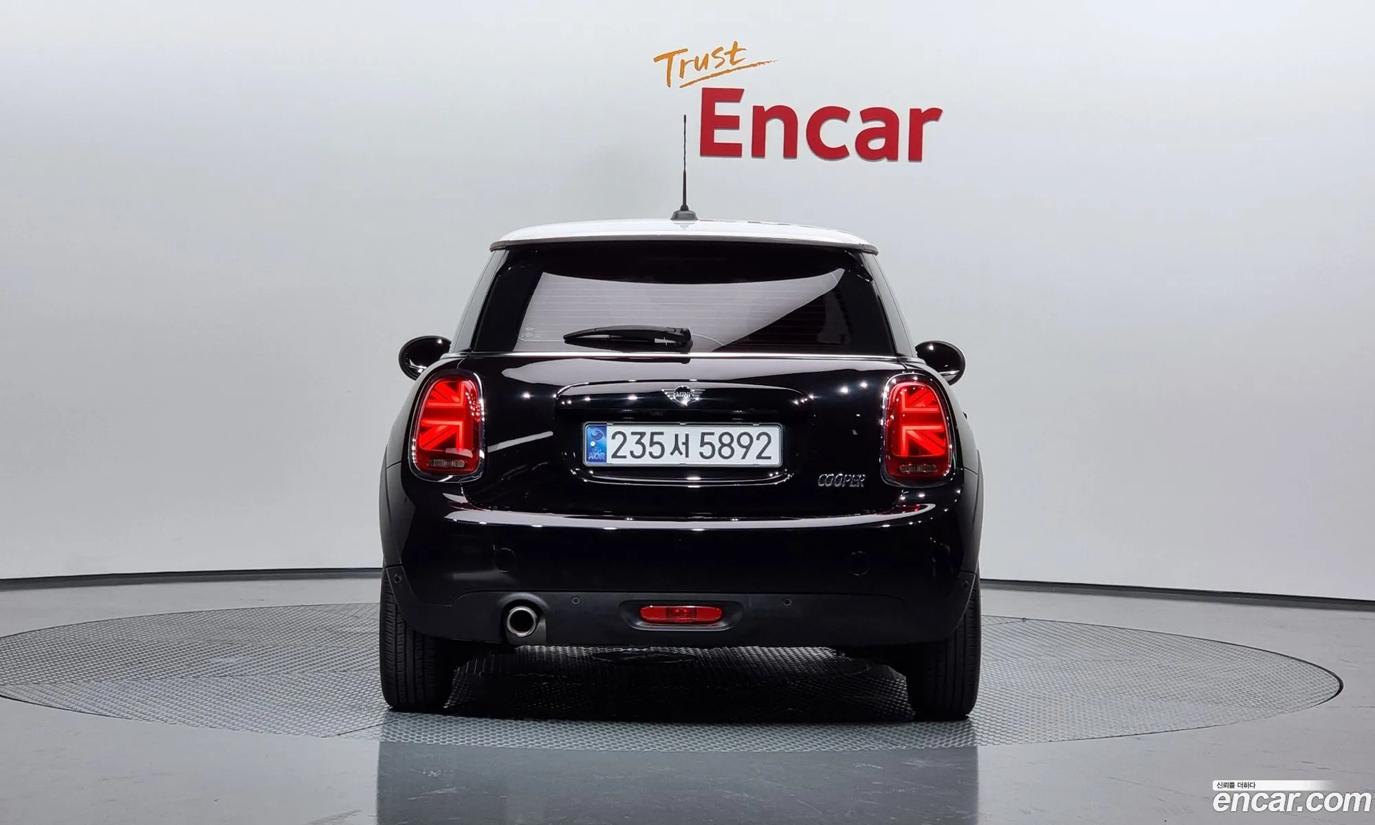 Mini Cooper Basic 3Rd Generation - фотография 9233315