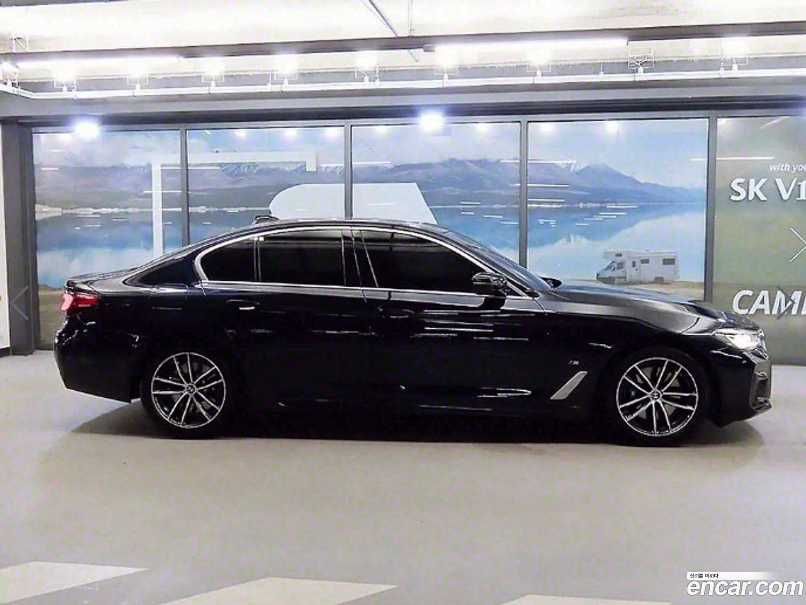 BMW 5 Series G30 520I M Sports - фотография 4688845