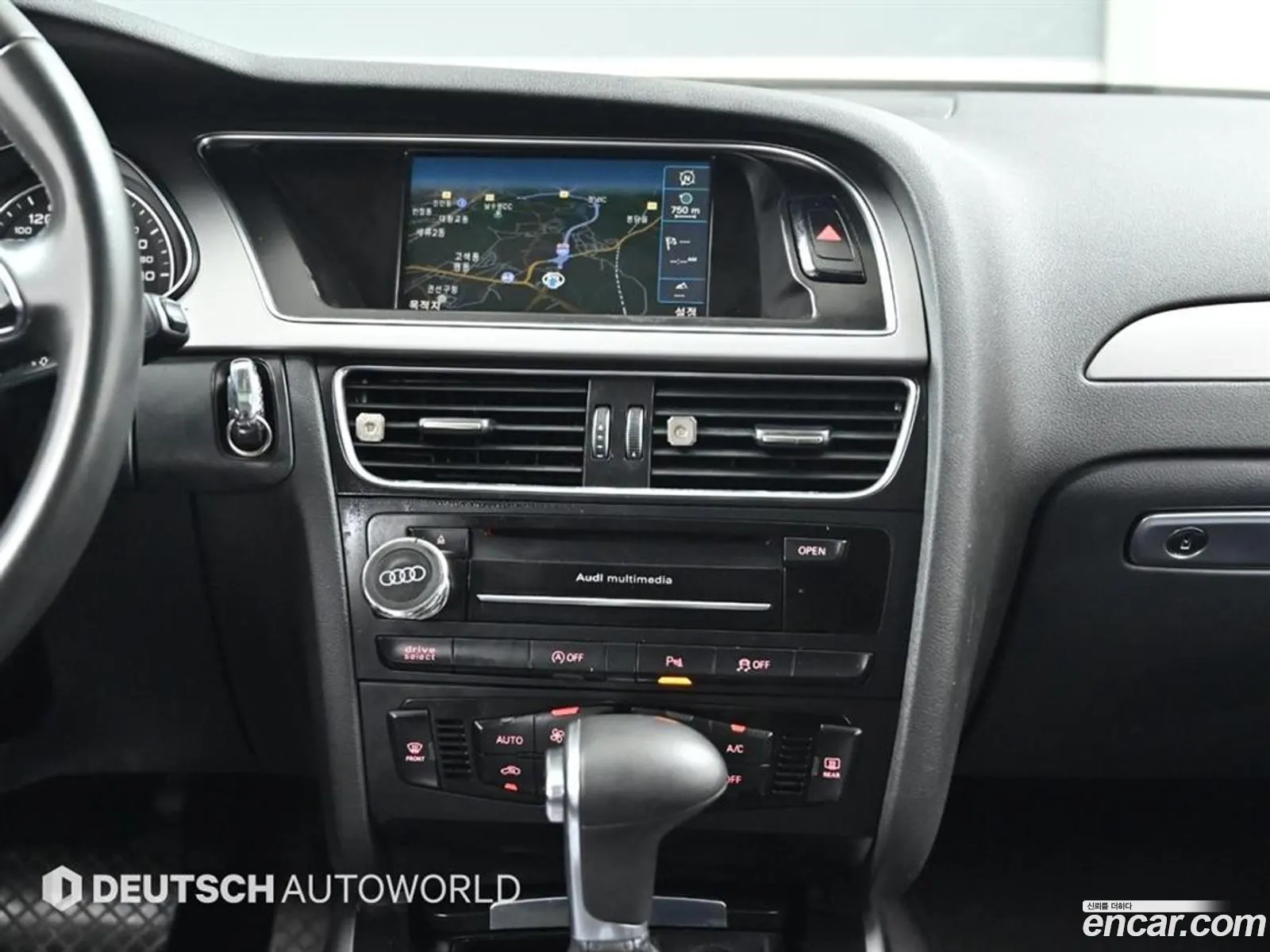 Audi New A4 20 Tdi Dynamic B8 - фотография 1543859