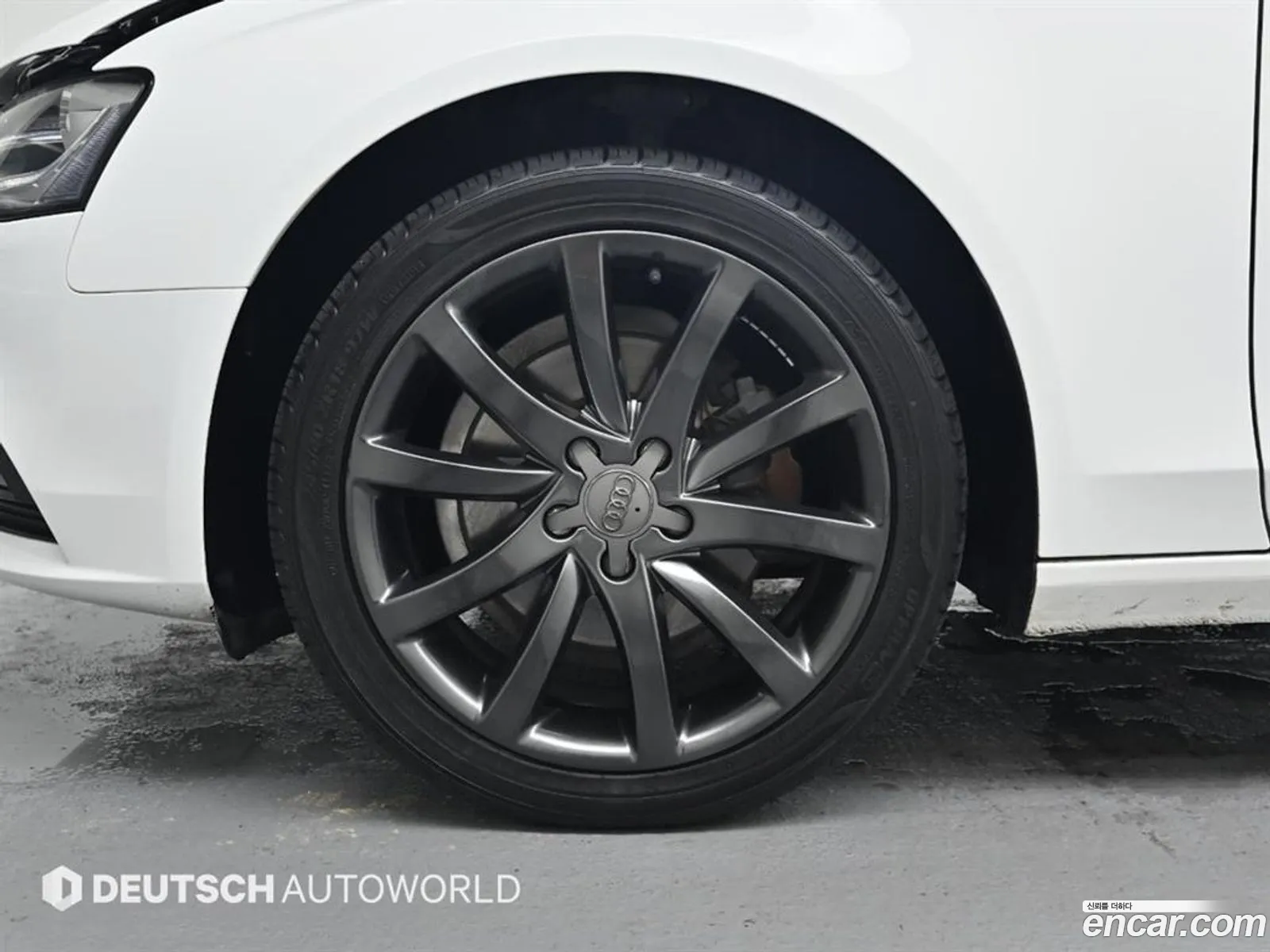 Audi New A4 20 Tdi Dynamic B8 - фотография 1543860