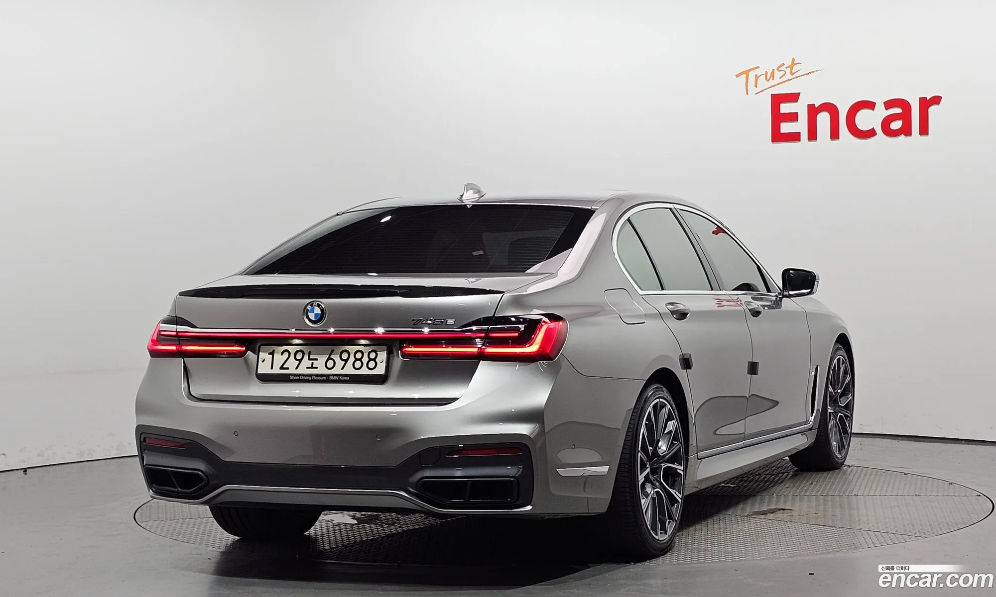 BMW 7 Series G11 745E Iperformance M Sports - фотография 4562130