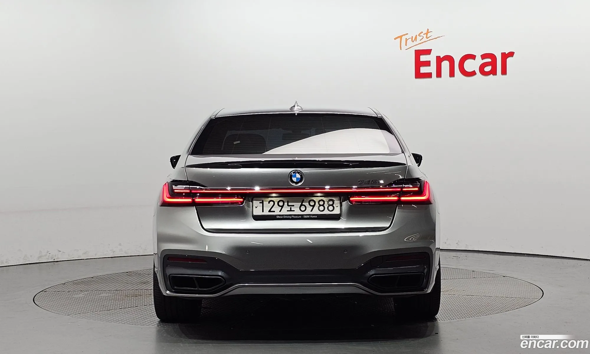BMW 7 Series G11 745E Iperformance M Sports - фотография 4562132