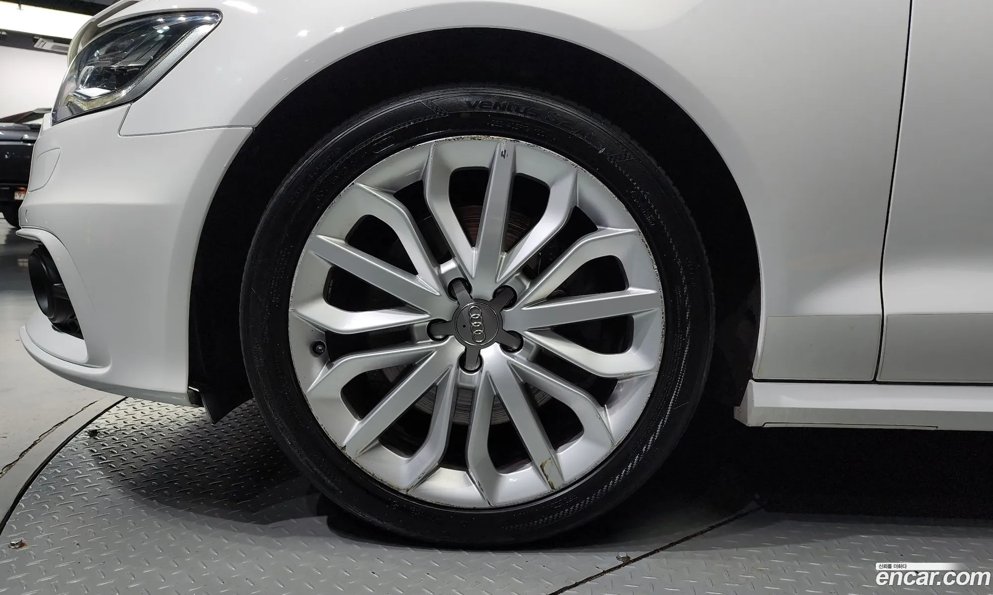 Audi New A6 45 Tdi Quattro Dynamic C7 - фотография 1561510