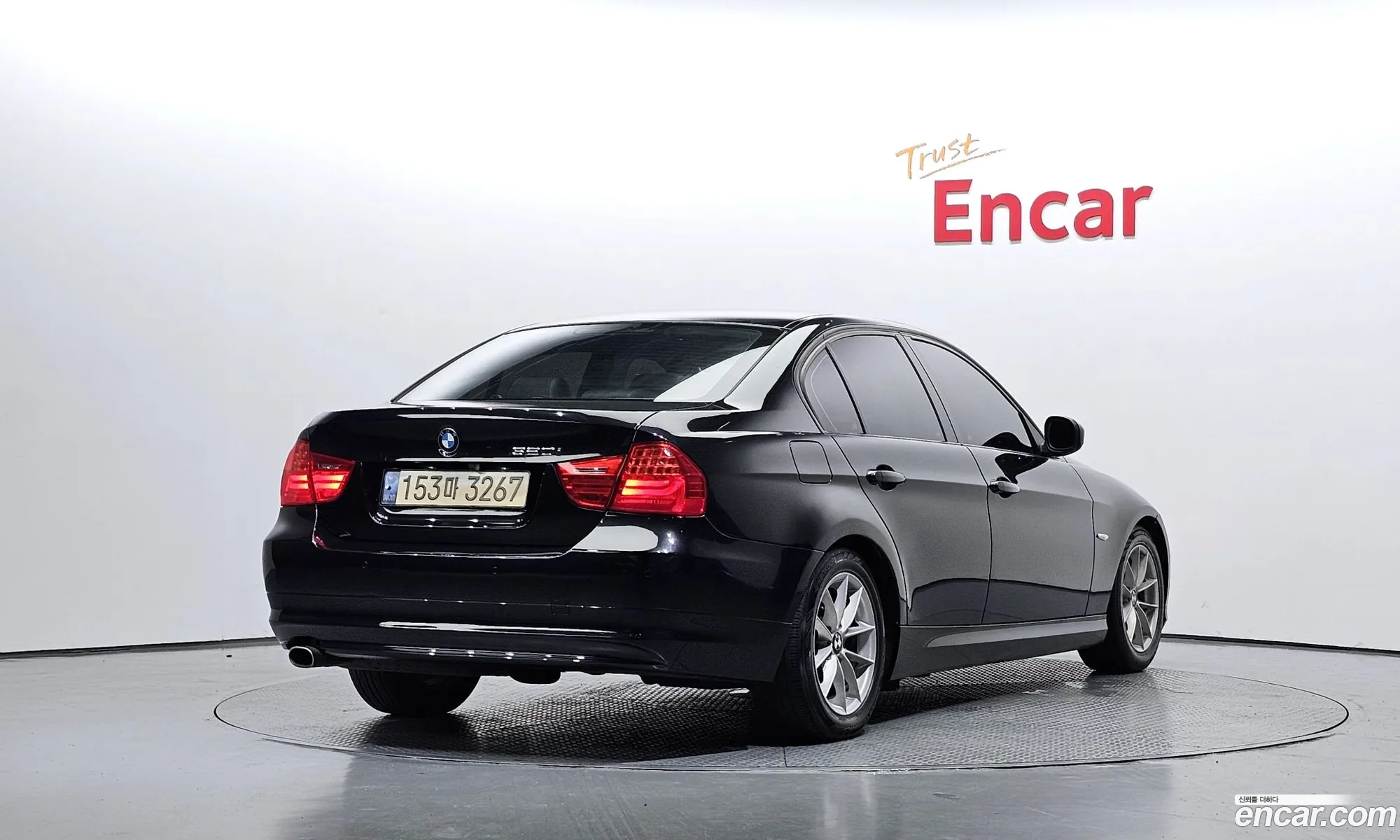 BMW 3 Series E90 320I Sedan - фотография 31078