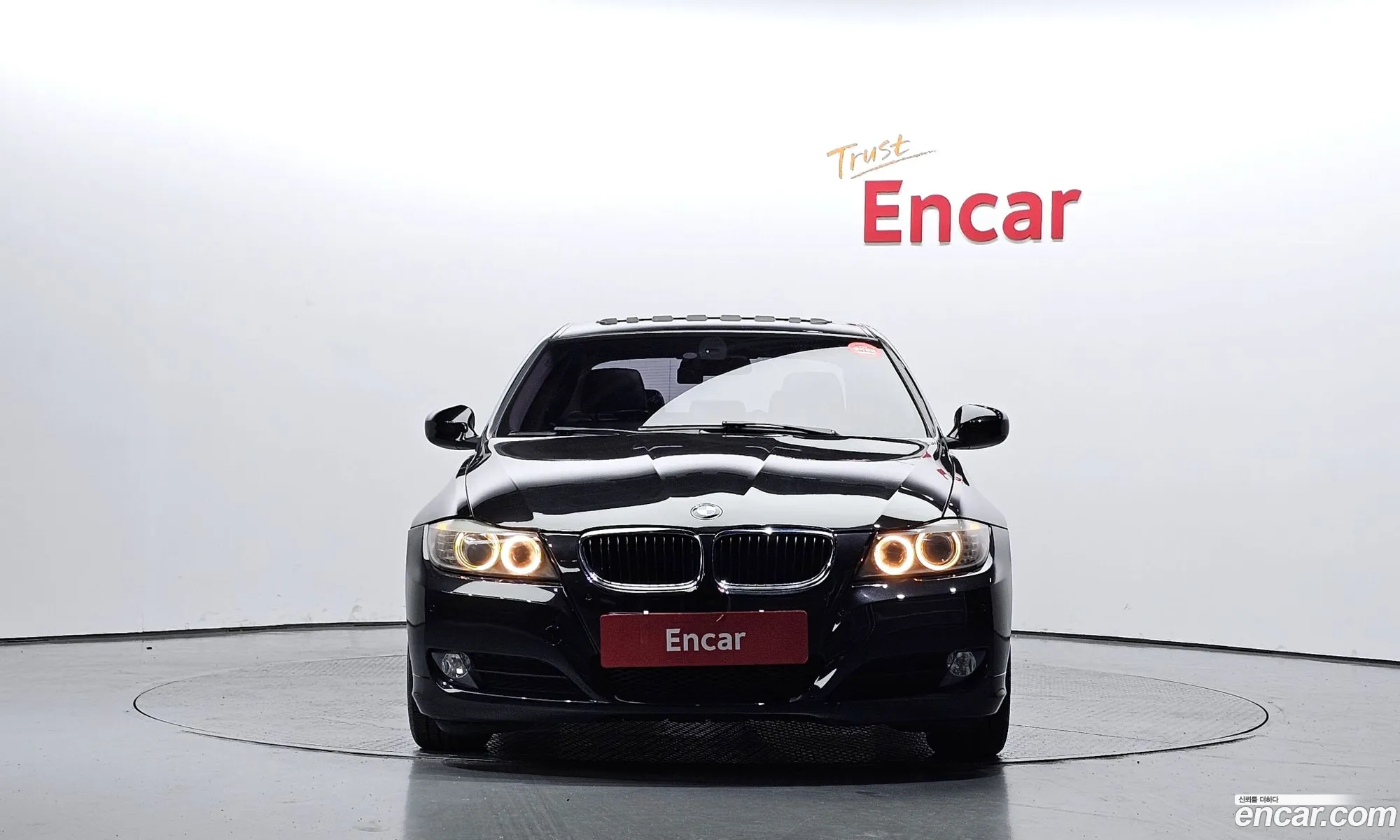 BMW 3 Series E90 320I Sedan - фотография 31079