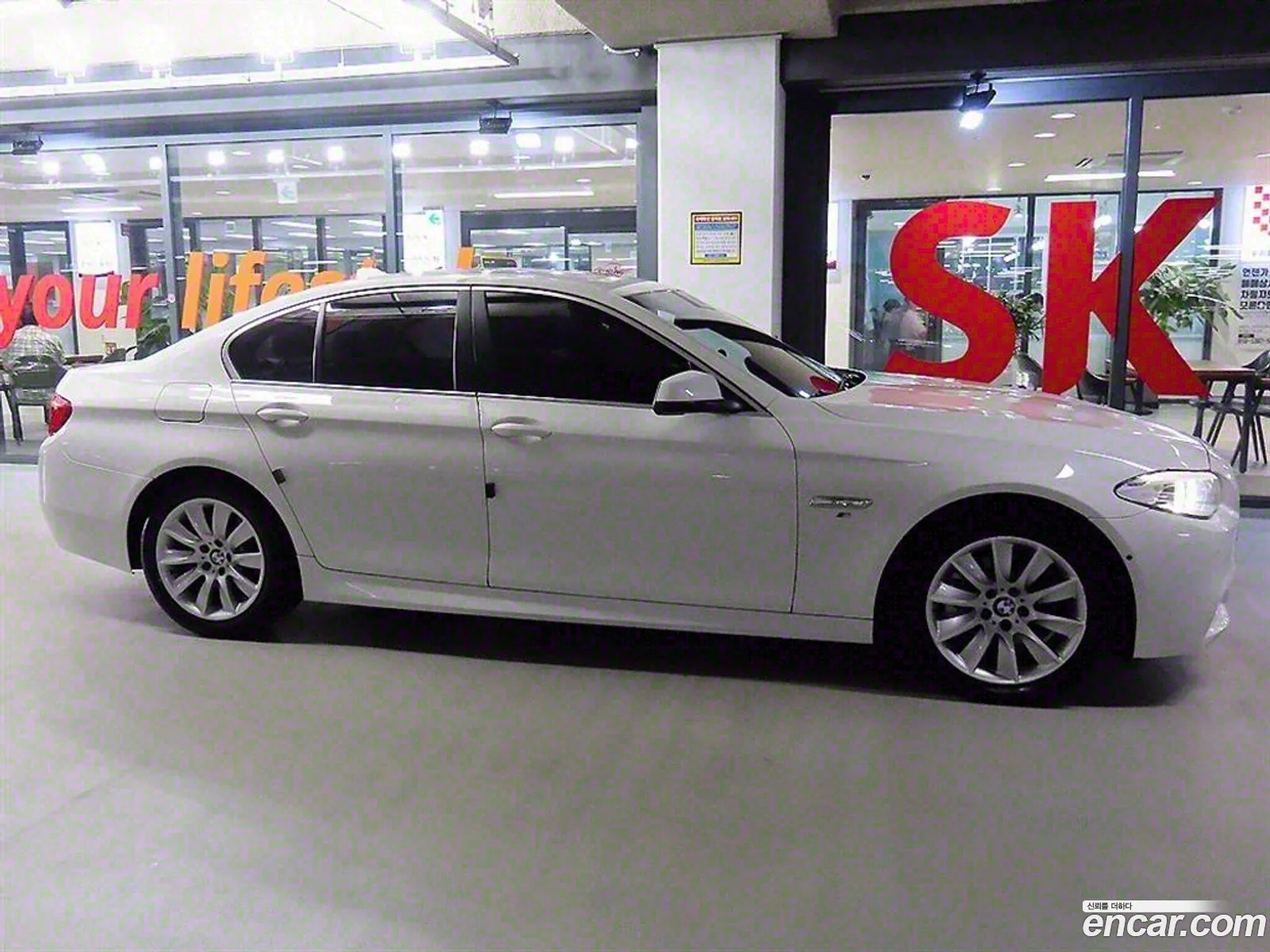 BMW 5 Series F10 528I - фотография 4640807