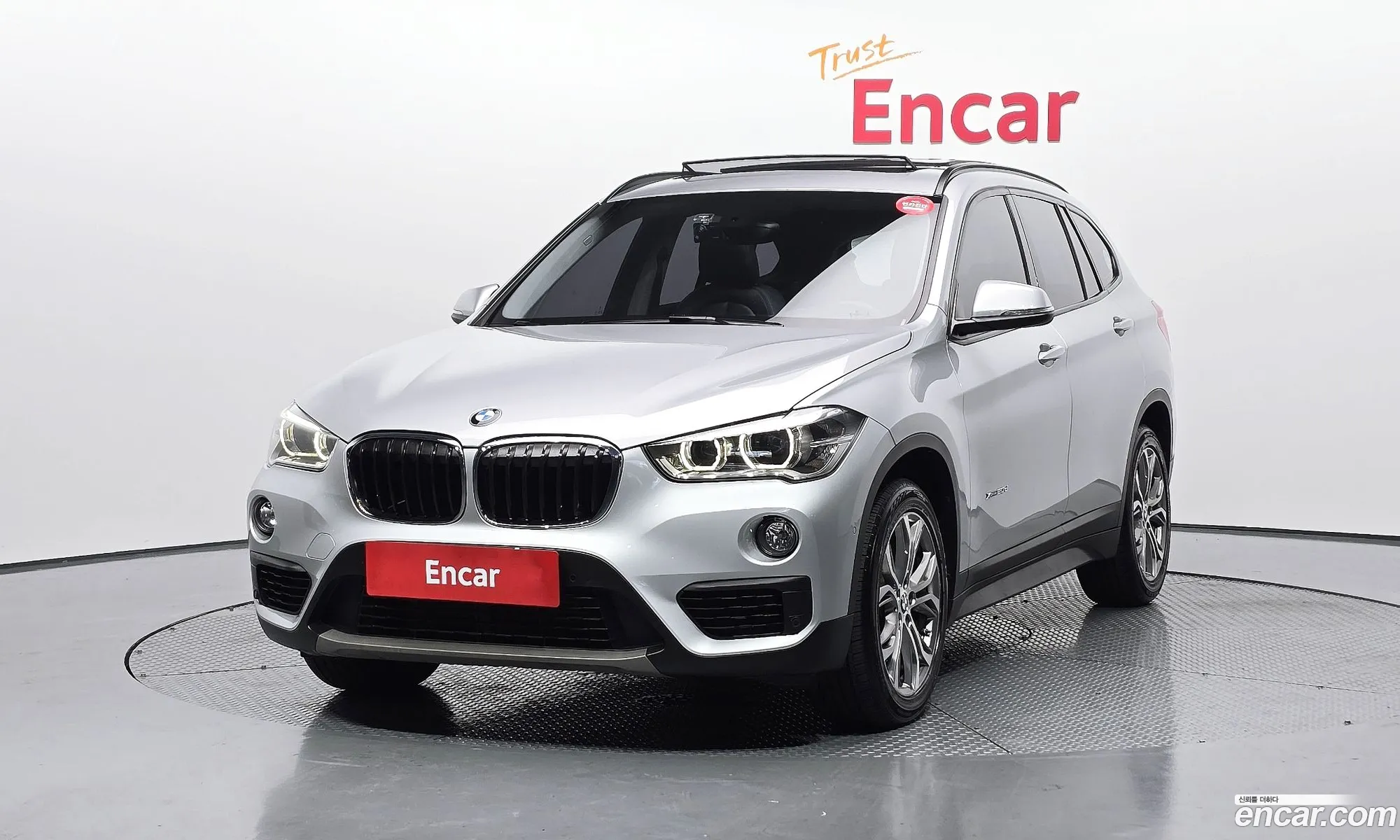 BMW X1 F48 xDrive 20D - фотография 14779814