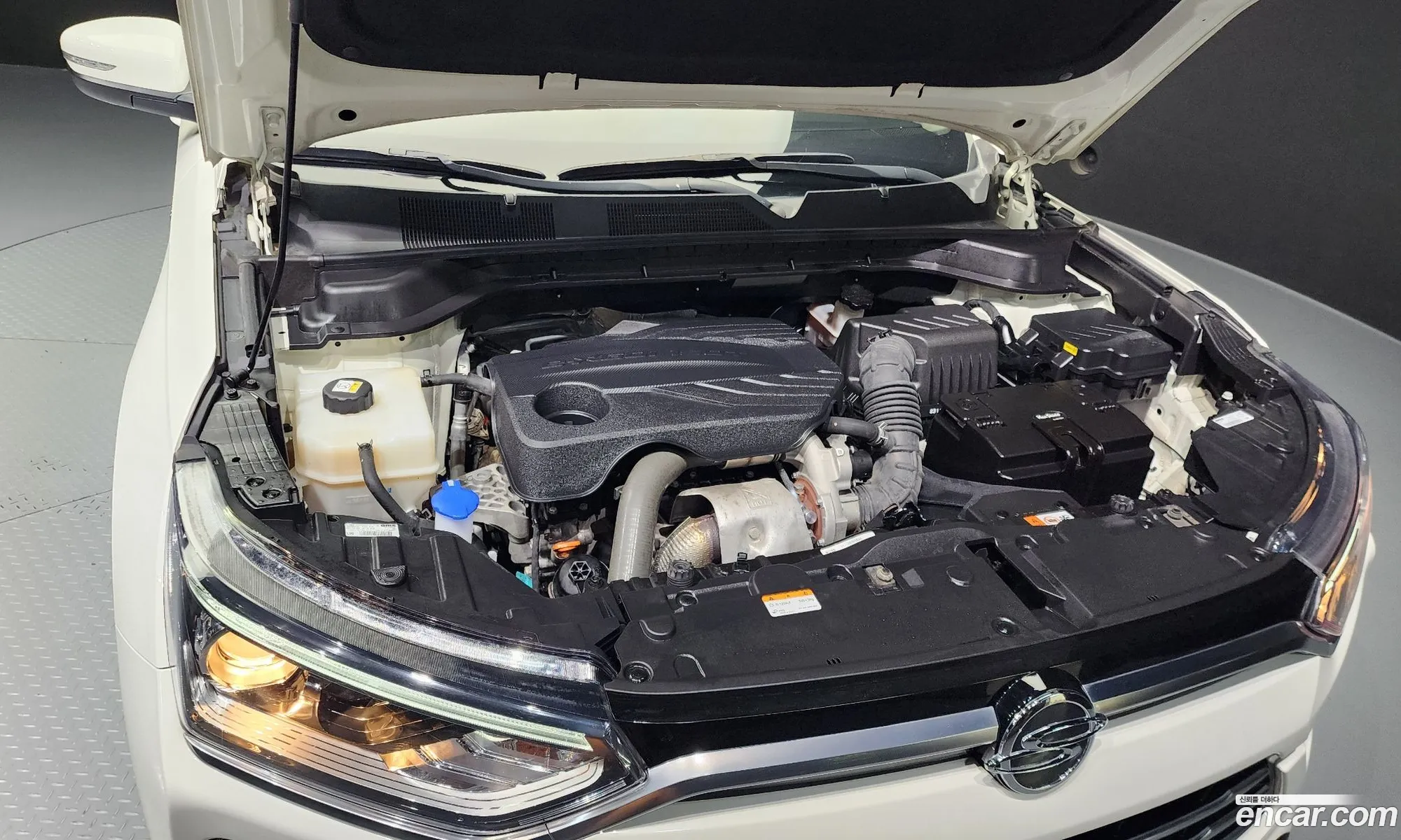 Kg Mobility Ssangyong Beautiful Korando Gasoline 15 2Wd C5 Plus - фотография 5666488