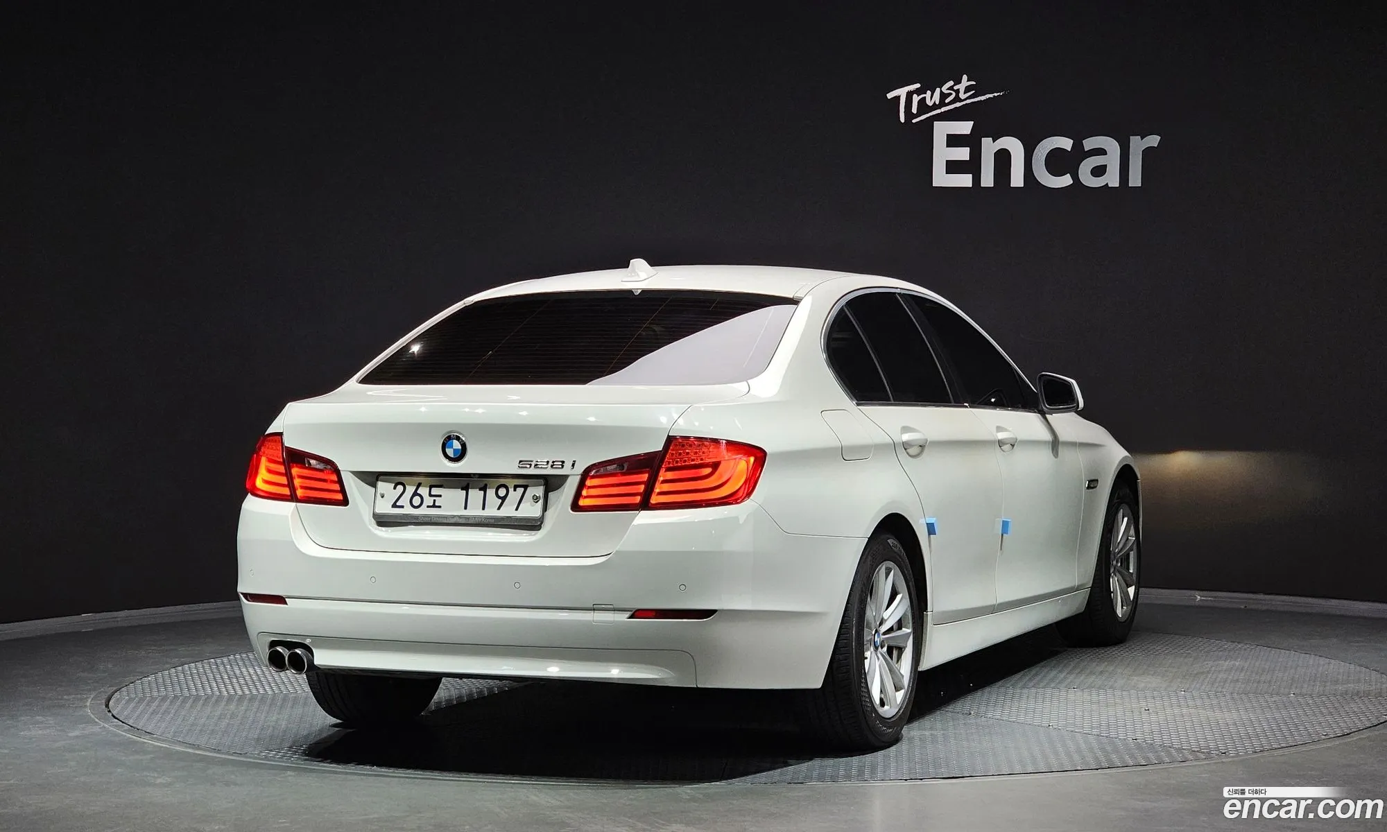 BMW 5 Series F10 528I - фотография 4347238