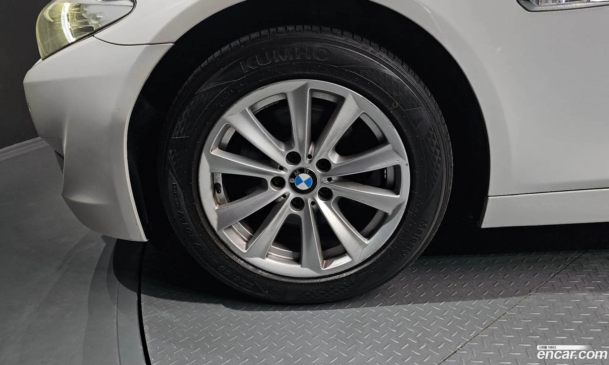 BMW 5 Series F10 528I - фотография 4347241